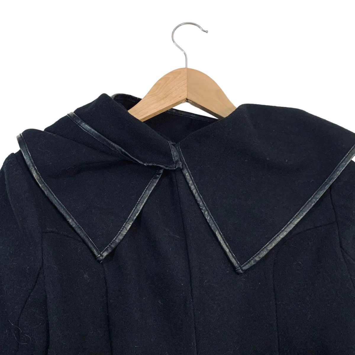 Japanese Brand Japanese Brand Nice Design Cloak Jacket Size L / US 10 / IT 46 - 14 Thumbnail