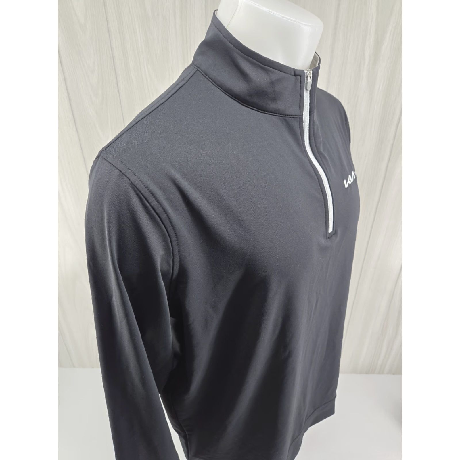 Peter Millar Peter Millar Mens L Polyester 1/4 Zip Active Pullover Black Long Sleeve Golf Running Walking Casual Pullover Reg Regular Mens Size US L / EU 52-54 / 3 - 6 Thumbnail