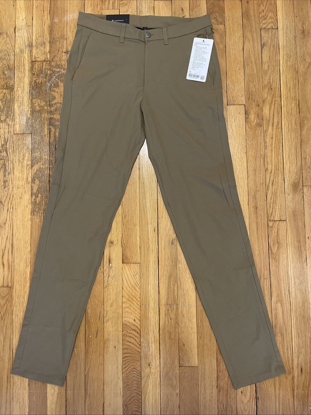 Lululemon Lululemon Commission Pant Slim 37 Length 34 Waist Size US 34 / EU 50 - 10 Thumbnail
