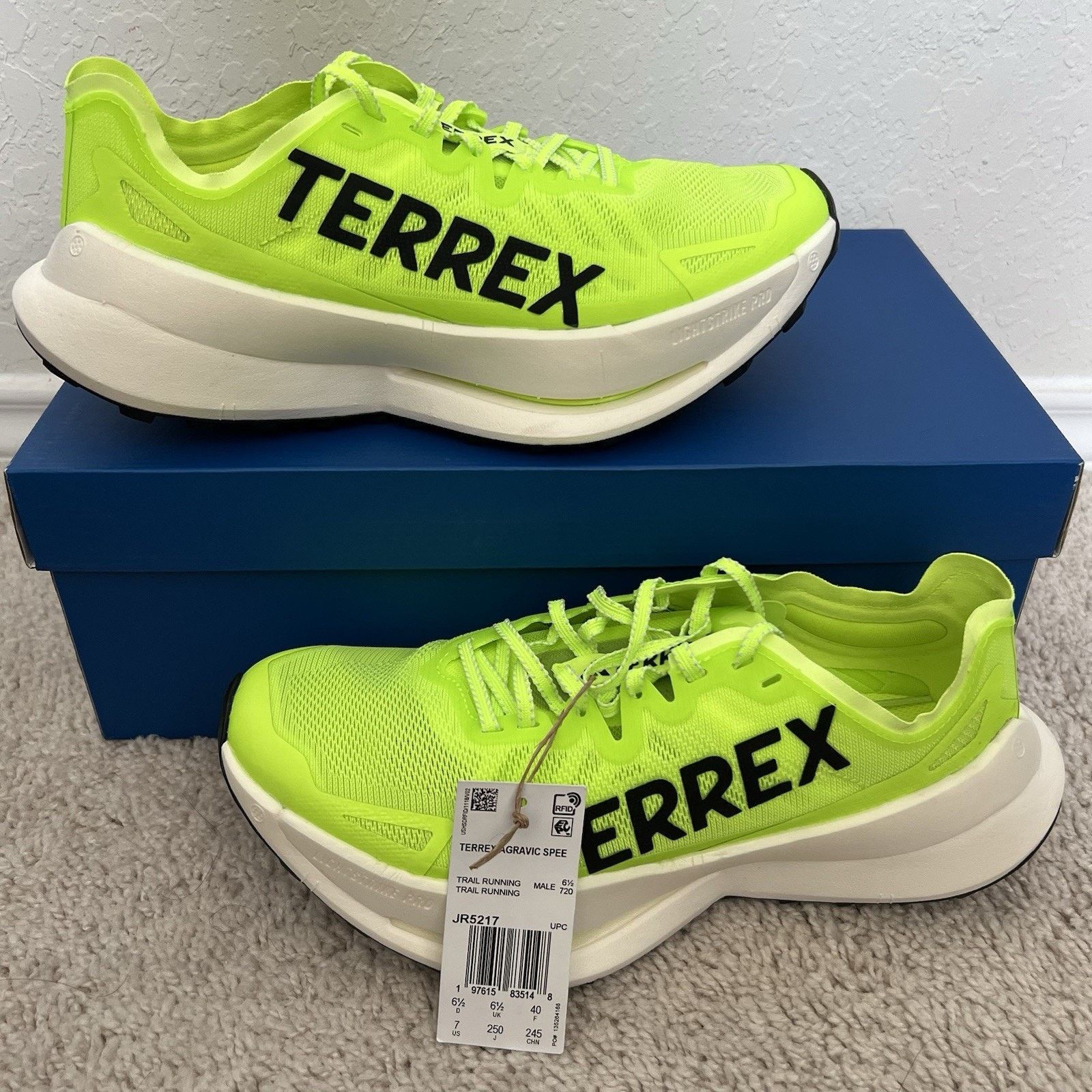 Adidas Adidas Terrex Agravic Speed Ultra Trail Running Shoe Size 7 Size US 7 / EU 40 - 1 Thumbnail