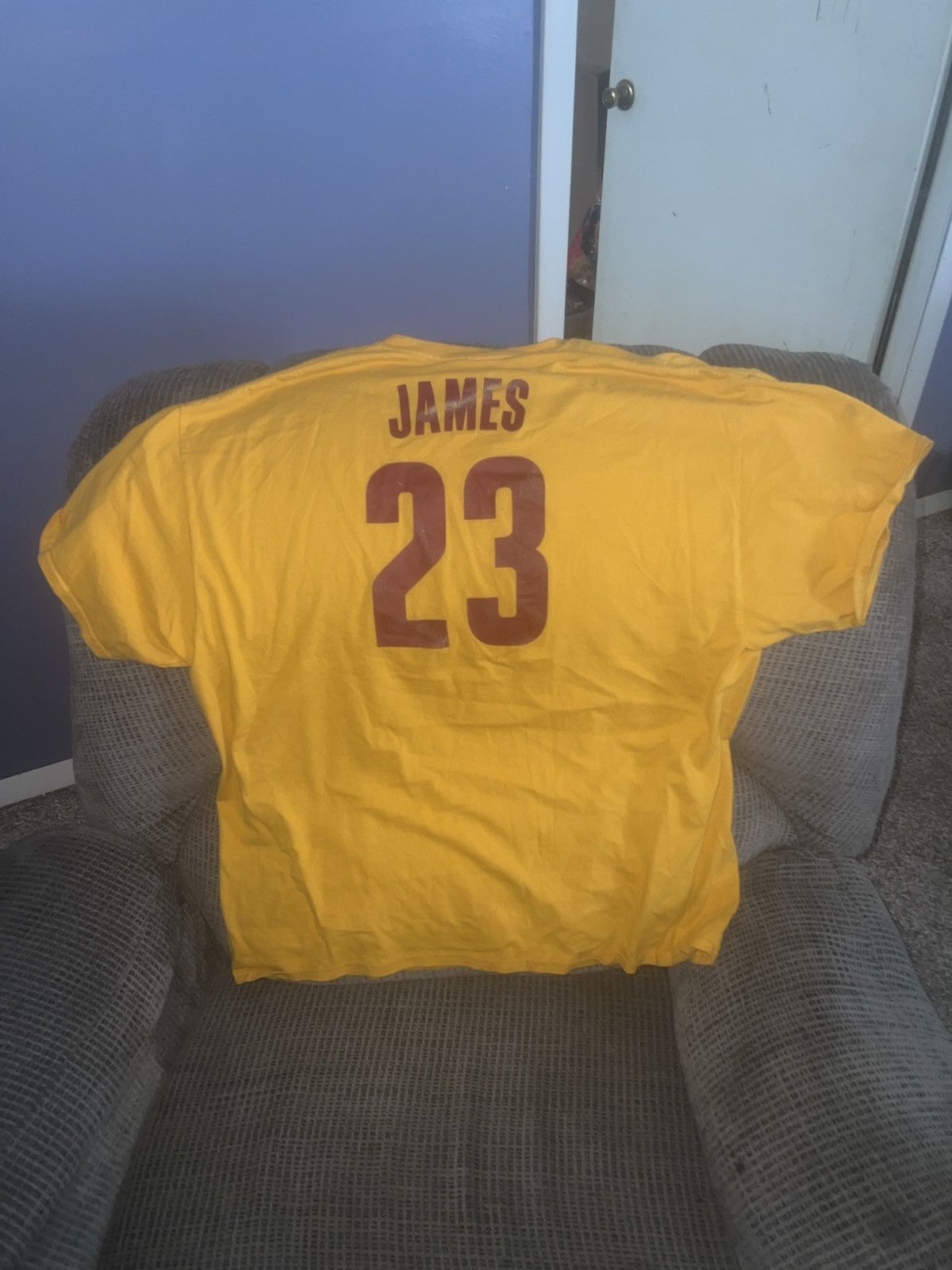 NBA NBA Cleveland Cavaliers #23 LeBron James Tee Size US XXL / EU 58 / 5 - 3 Thumbnail