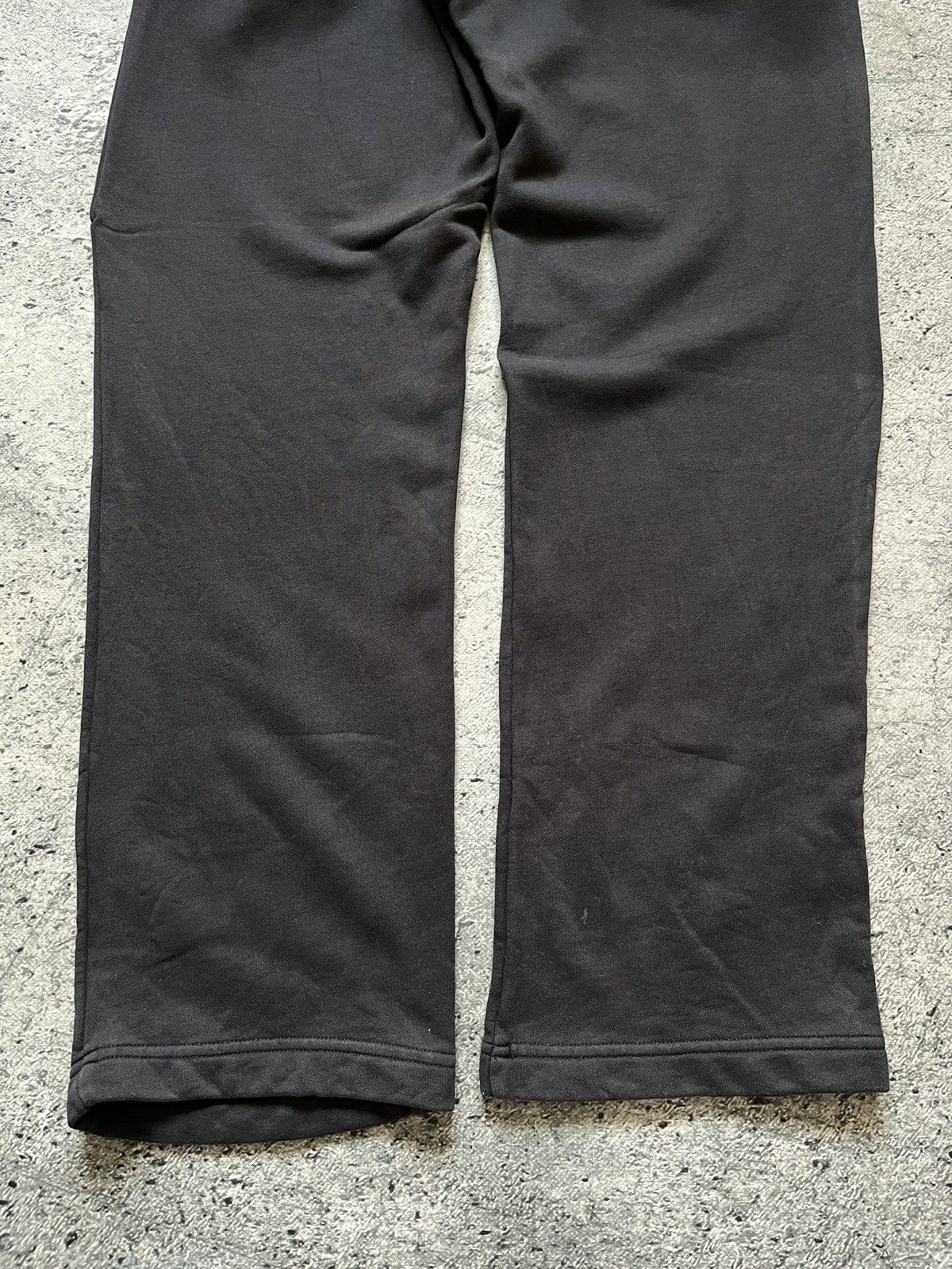 Moncler Moncler pants Size US 32 / EU 48 - 2 Thumbnail