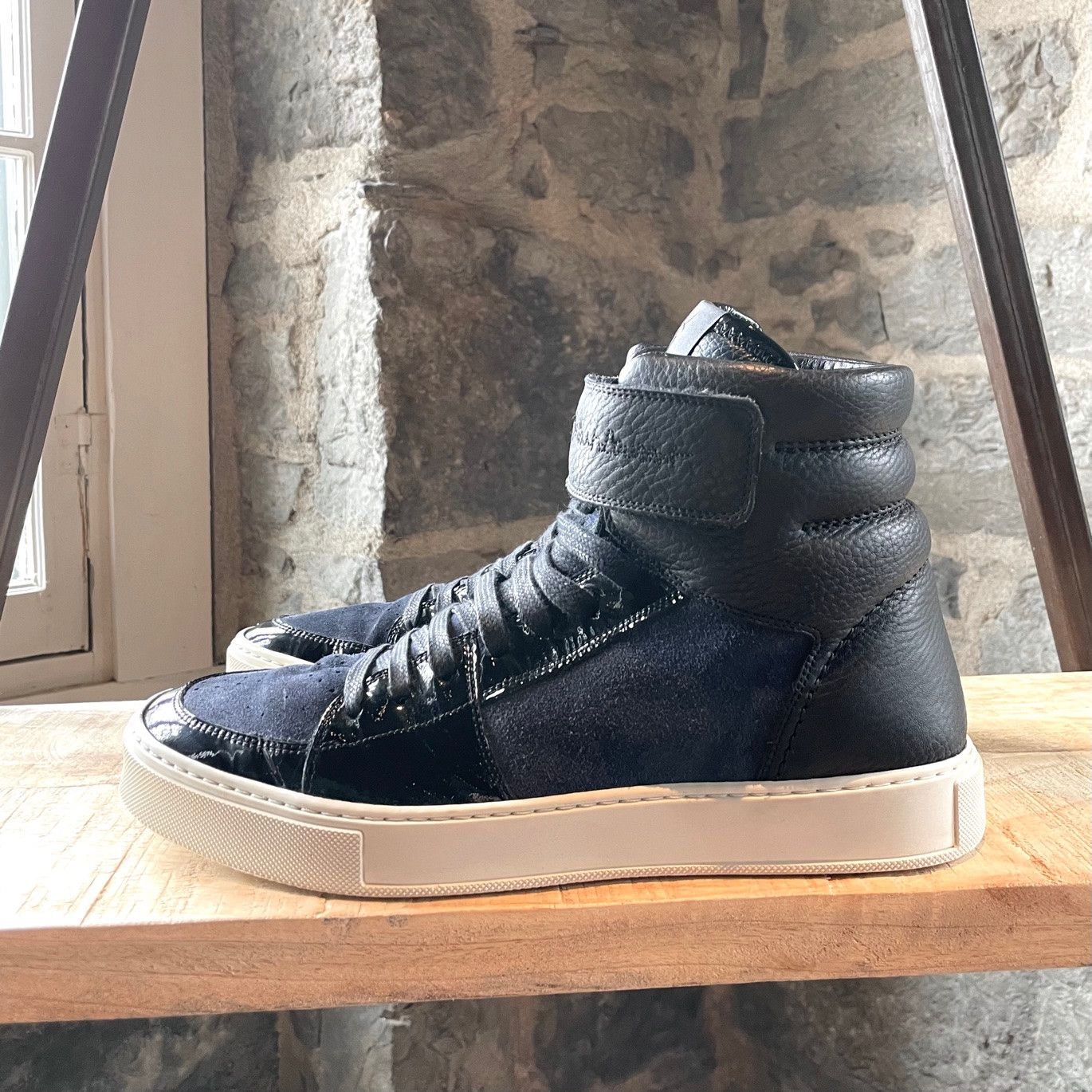 Yves Saint Laurent Yves Saint-Laurent Navy Malibu High-top Sneakers Size US 8 / EU 41 - 7 Thumbnail