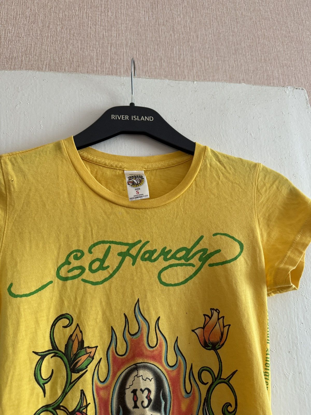 Ed Hardy Vintage Ed Hardy Womens T-Shirt Skull Flame Graphic Top Y2K Size S / US 4 / IT 40 - 2 Thumbnail