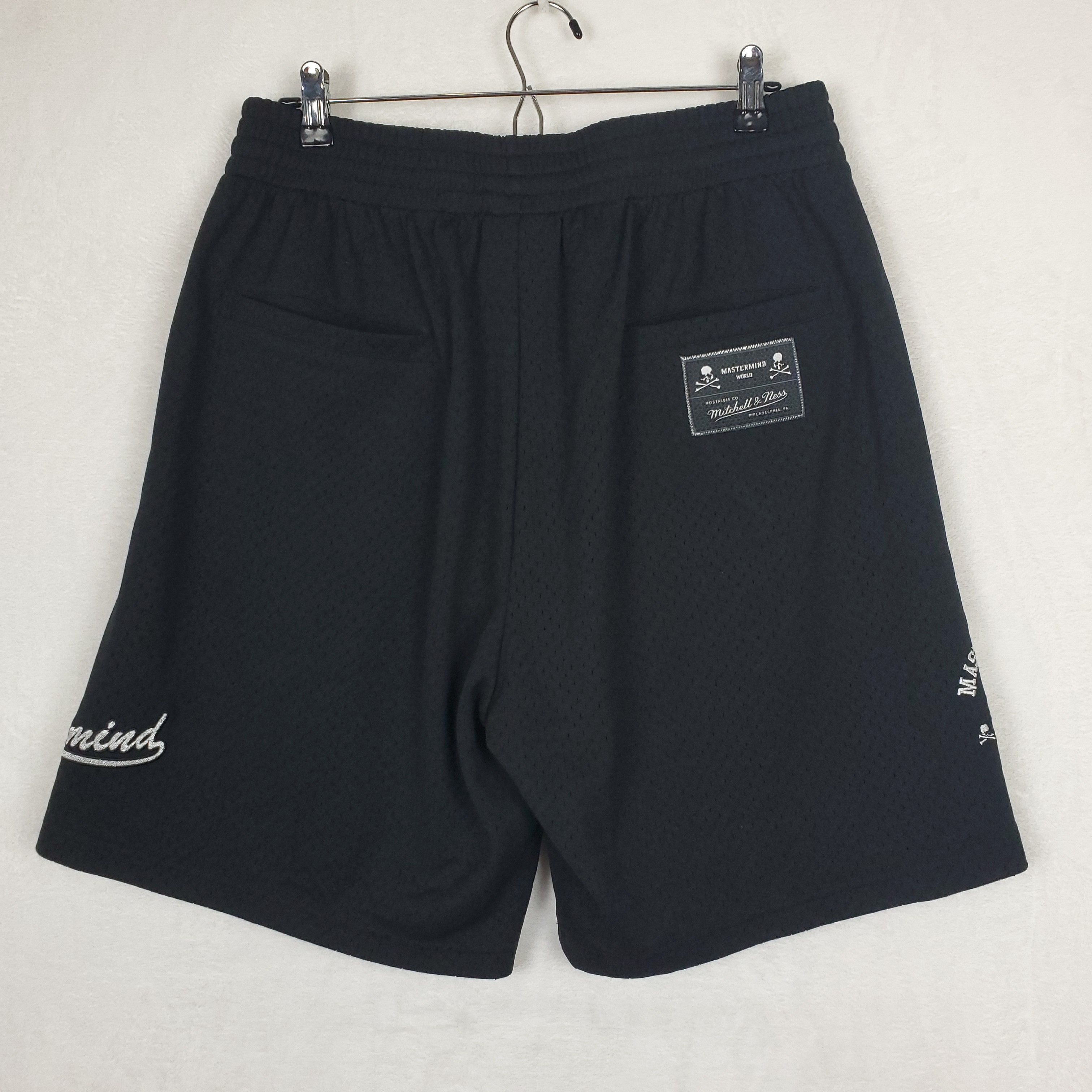 Mastermind World × Mitchell & Ness Mastermind World x Mitchell & Ness Jersey Shorts Large Size US 34 / EU 50 - 6 Thumbnail