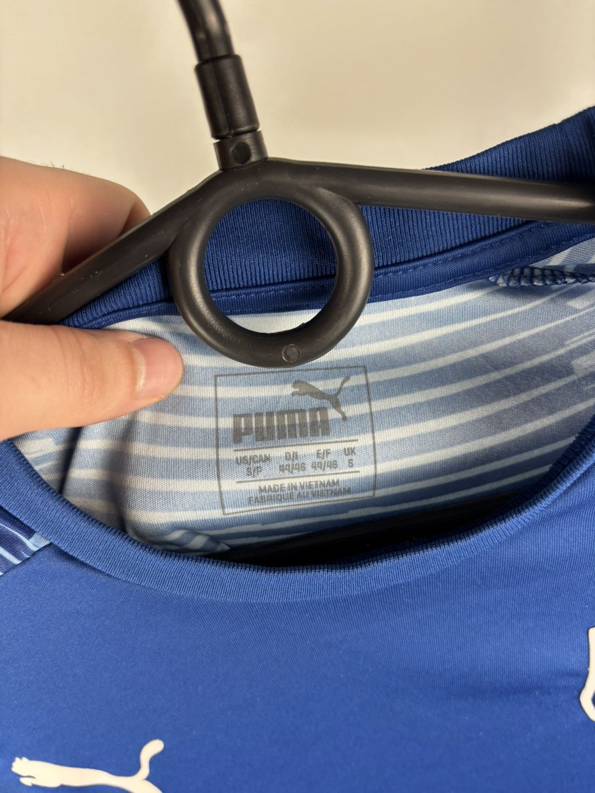 Puma Puma x Albion soccer jersey size S Size US S / EU 44-46 / 1 - 3 Thumbnail