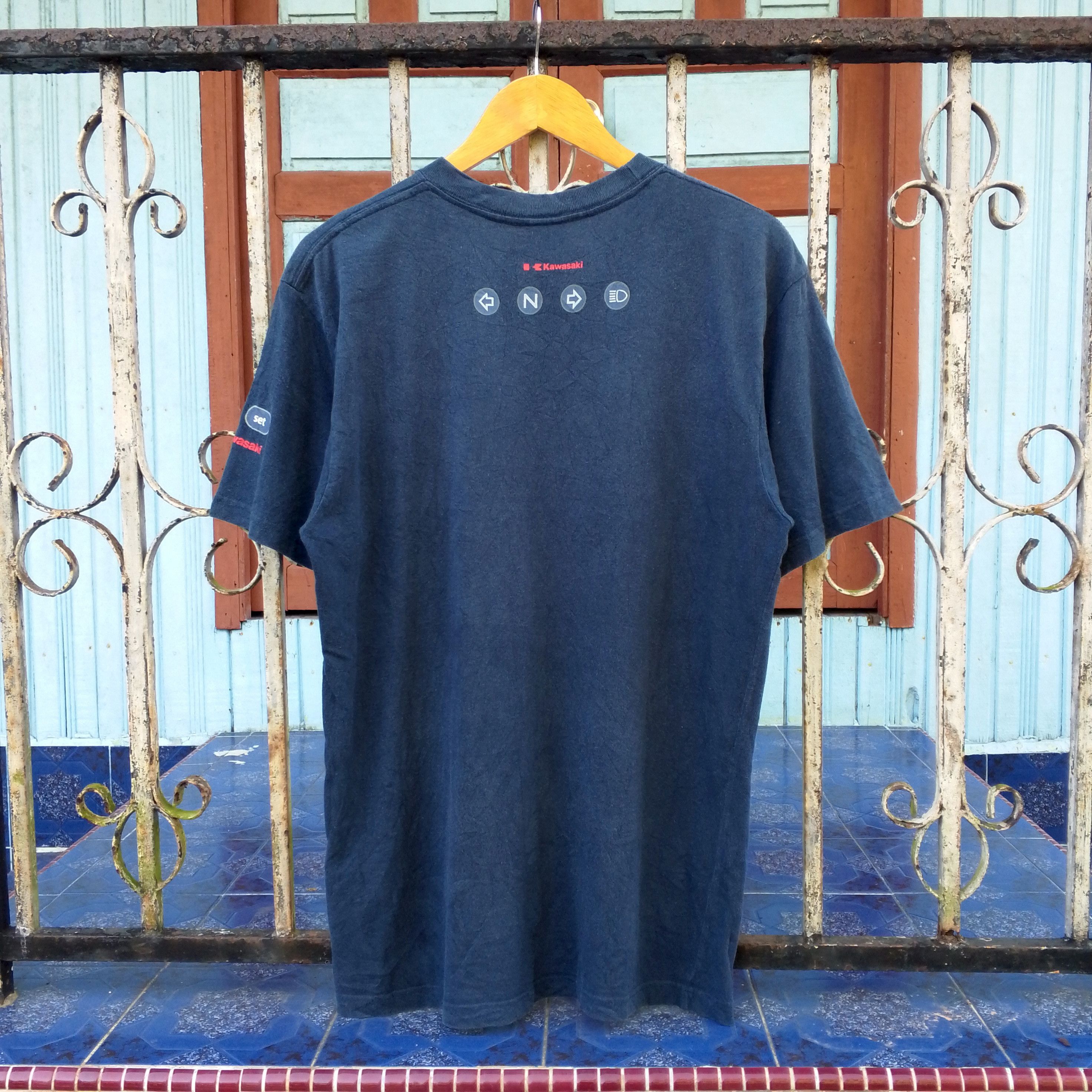 Vintage Vintage Kawasaki Shirt Size L Size US M / EU 48-50 / 2 - 2 Thumbnail