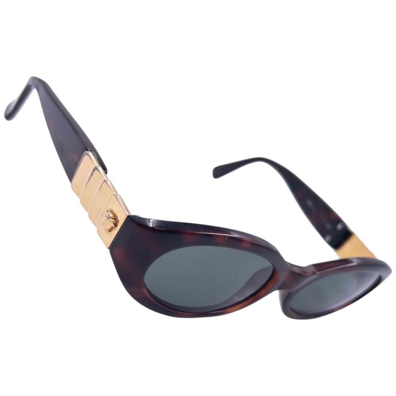 Versace Vintage Gianni Versace Tortoise Shell Sunglasses Size ONE SIZE - 5 Thumbnail
