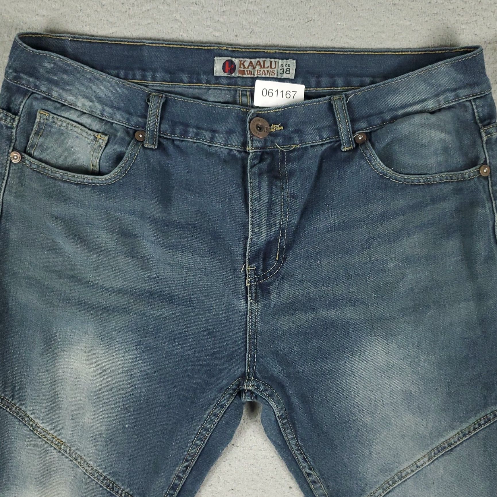 Levi's VINTAGE Levi's Mens Jeans Size 38x33 Straight Leg Denim Pants Blue Classic 90s Mens Size US 38 / EU 54 - 2 Thumbnail