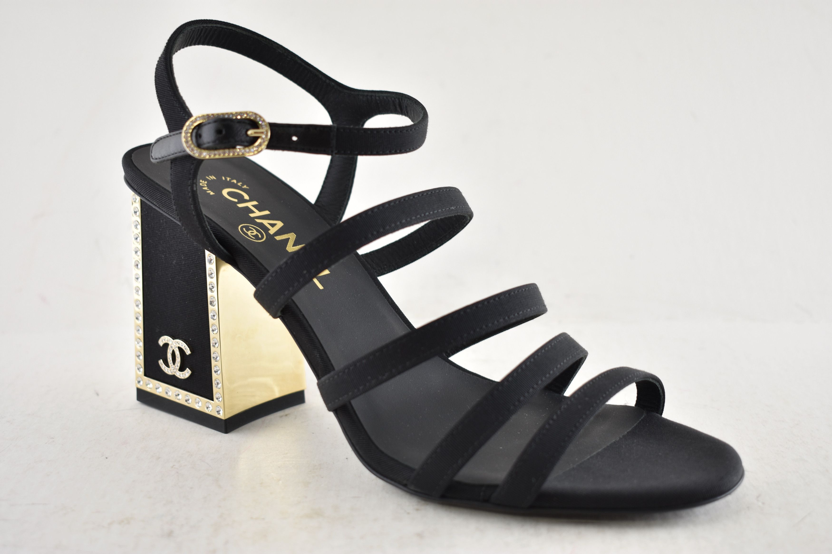 Chanel Chanel 24B Strappy Crystal CC Logo Block Heel Sandal 38 Size US 8 / IT 38 - 5 Thumbnail