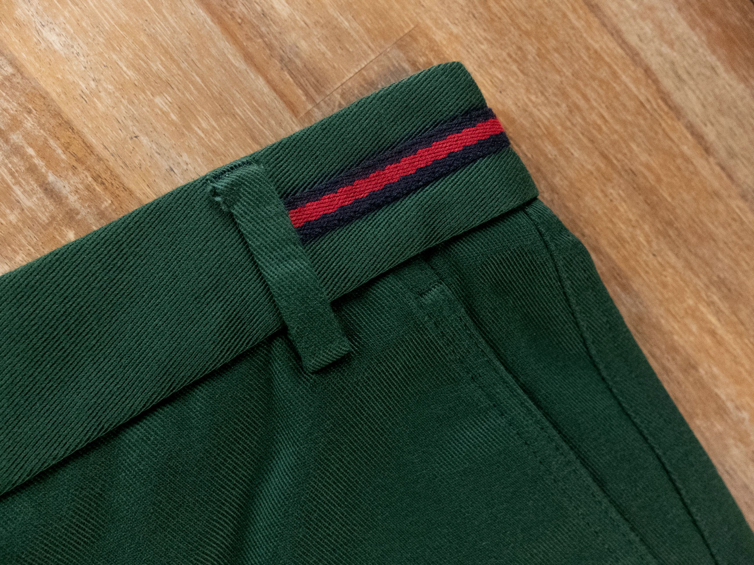 Gucci GUCCI green cotton shorts with crease and waist stripes 32 Size US 32 / EU 48 - 6 Thumbnail