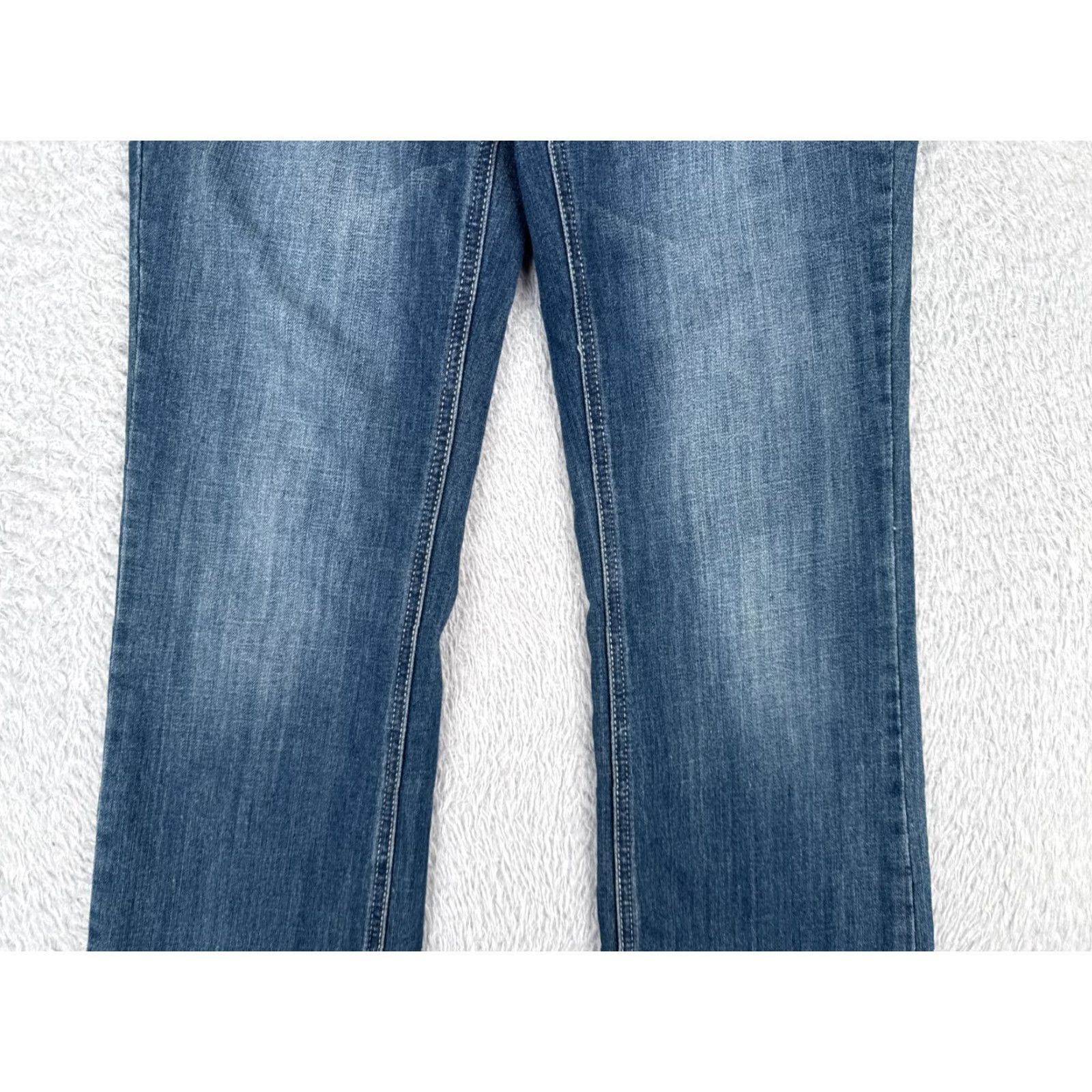 Vintage Earl Jean Jeans Women 6P Blue Bootcut Embroidered Low Rise Cotton Blend 28x28 Jeans Women 6P Blue Bootcut Embroidered Low Rise Cotton Blend 28x28 Size 28" / US 6 / IT 42 - 3 Thumbnail