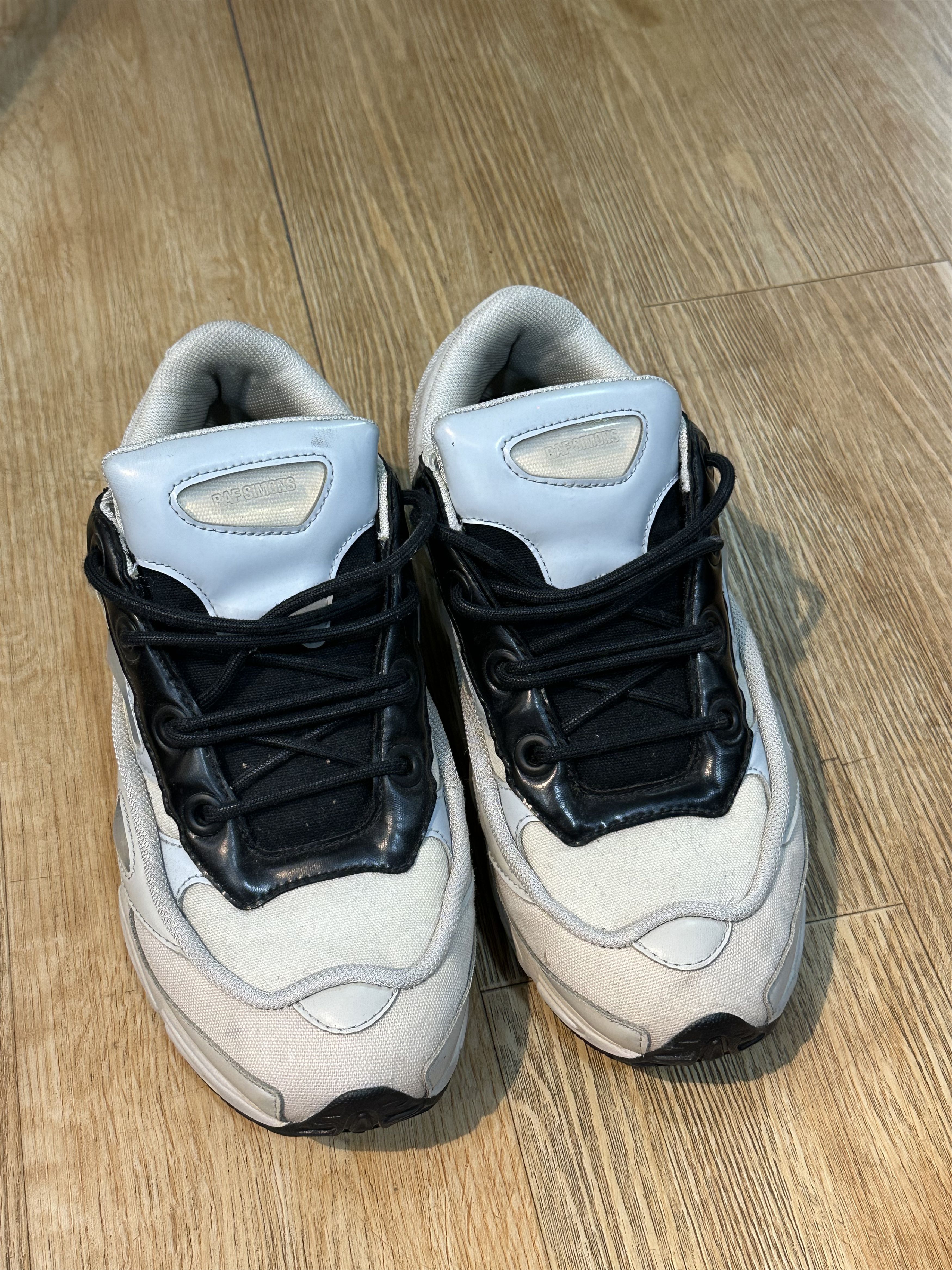 Adidas × Raf Simons raf simons x adidas Ozweego Size US 8.5 / EU 41-42 - 2 Thumbnail