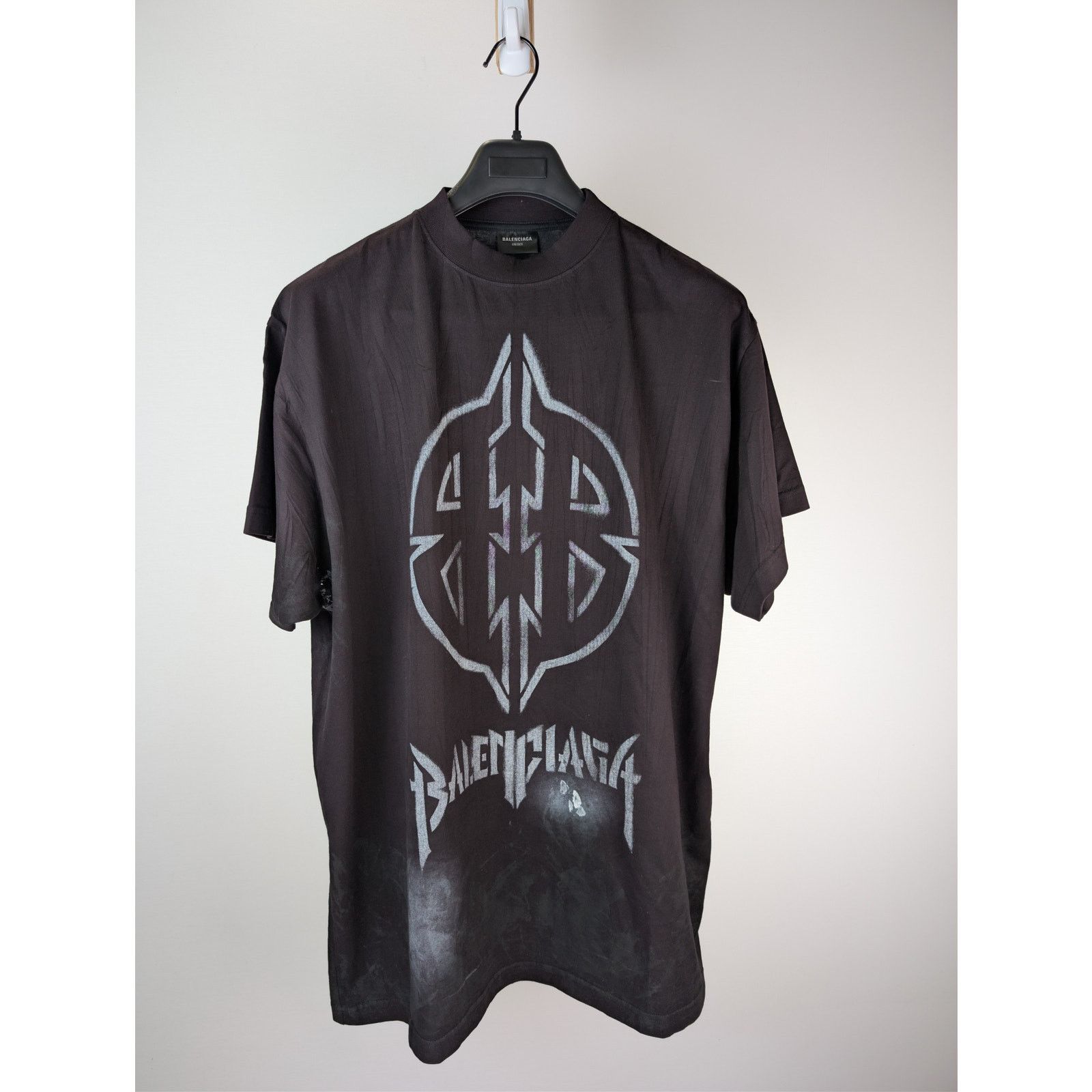 o1rshd1 Metal BB Stencil Vintage Oversized Jersey T-Shirt
