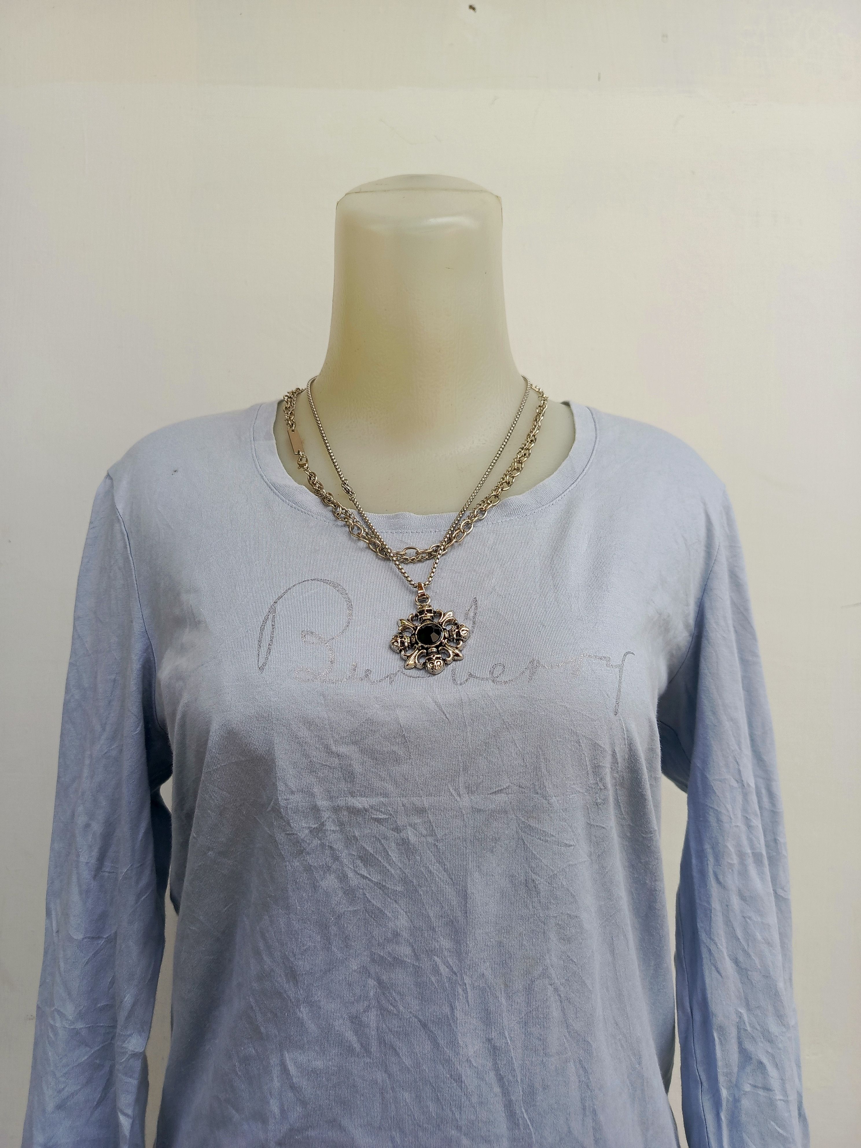 Burberry Burberry London Minimalist Soft Blue 3/4 Sleeve Tee Size S / US 4 / IT 40 - 2 Thumbnail