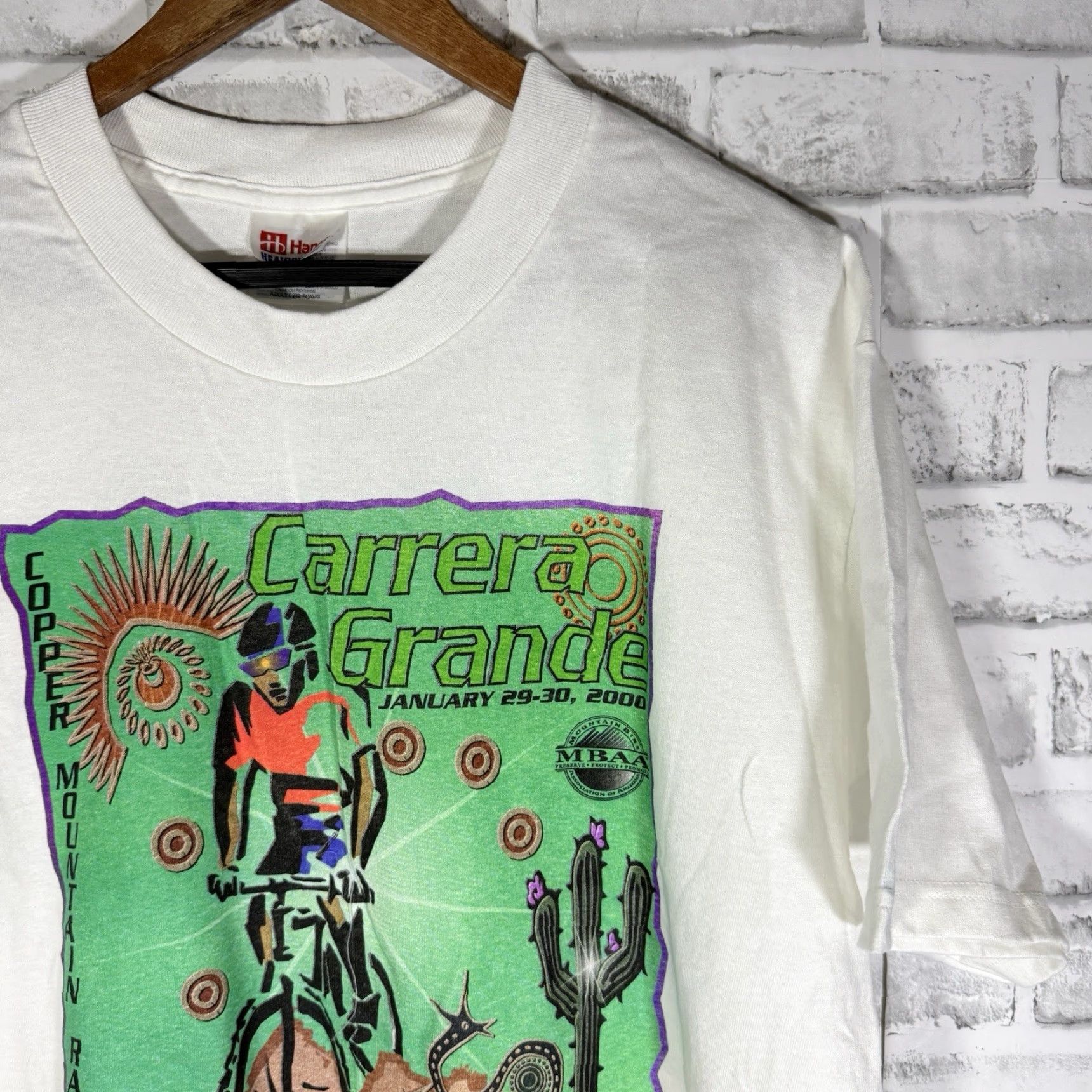 Hanes VINTAGE Hanes Carrera Grande 2000 White Graphic Tee Mens Size L Adult Regular Shirt Graphic Tee 2000s Mens Size US L / EU 52-54 / 3 - 2 Thumbnail