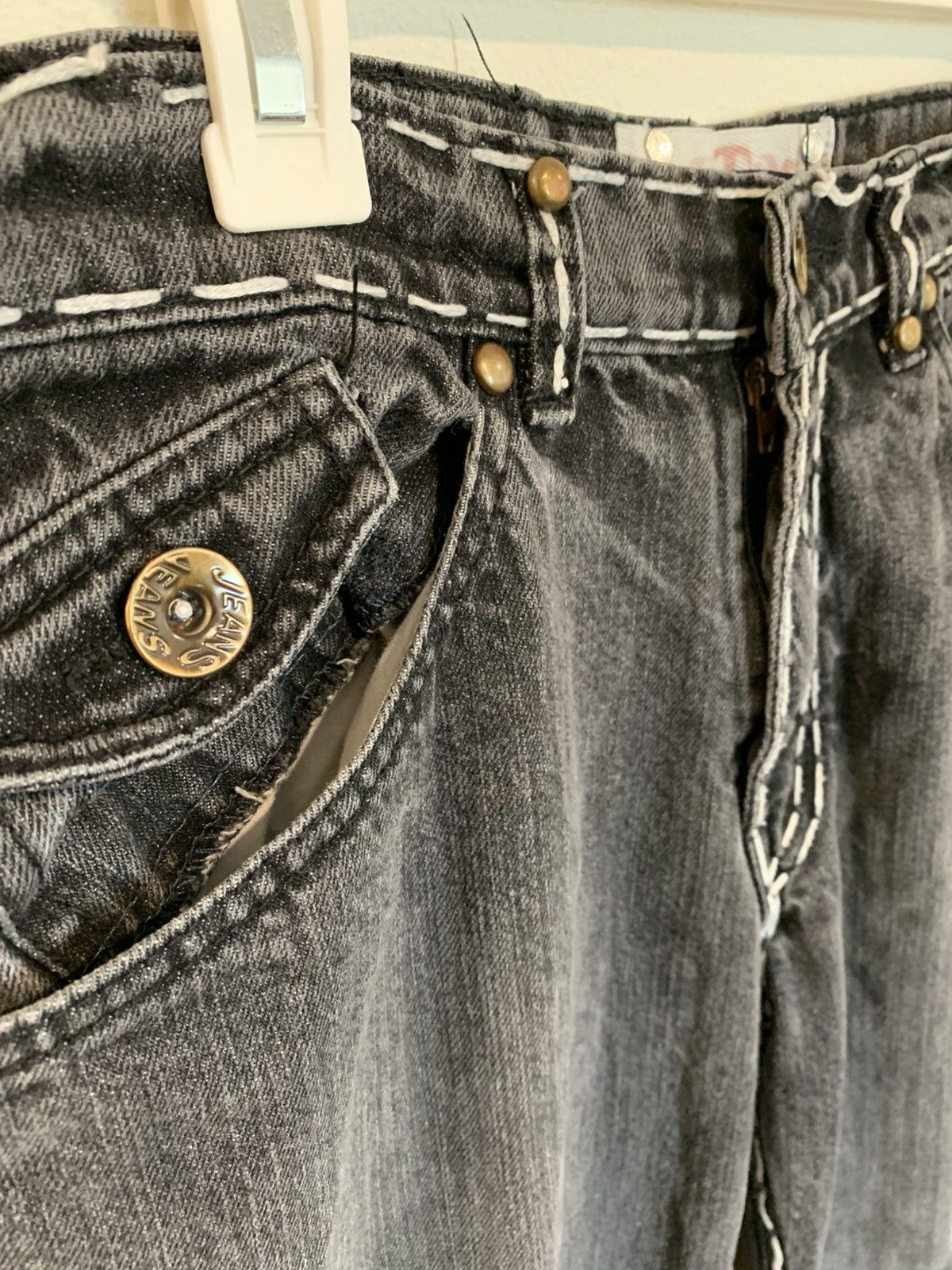 Japanese Brand Vintage Xotix leather detailed baggy jeans Size US 34 / EU 50 - 7 Thumbnail