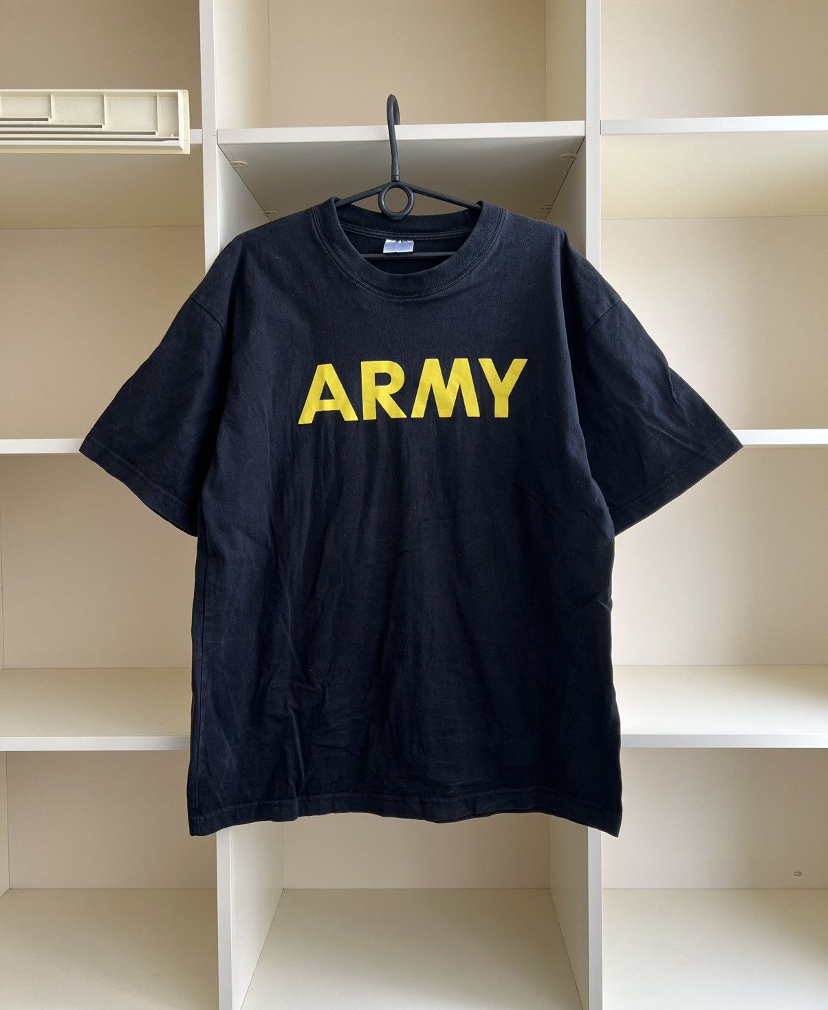 Vintage Vintage US Army T-Shirt Size XL Size US XL / EU 56 / 4 - 1 Thumbnail