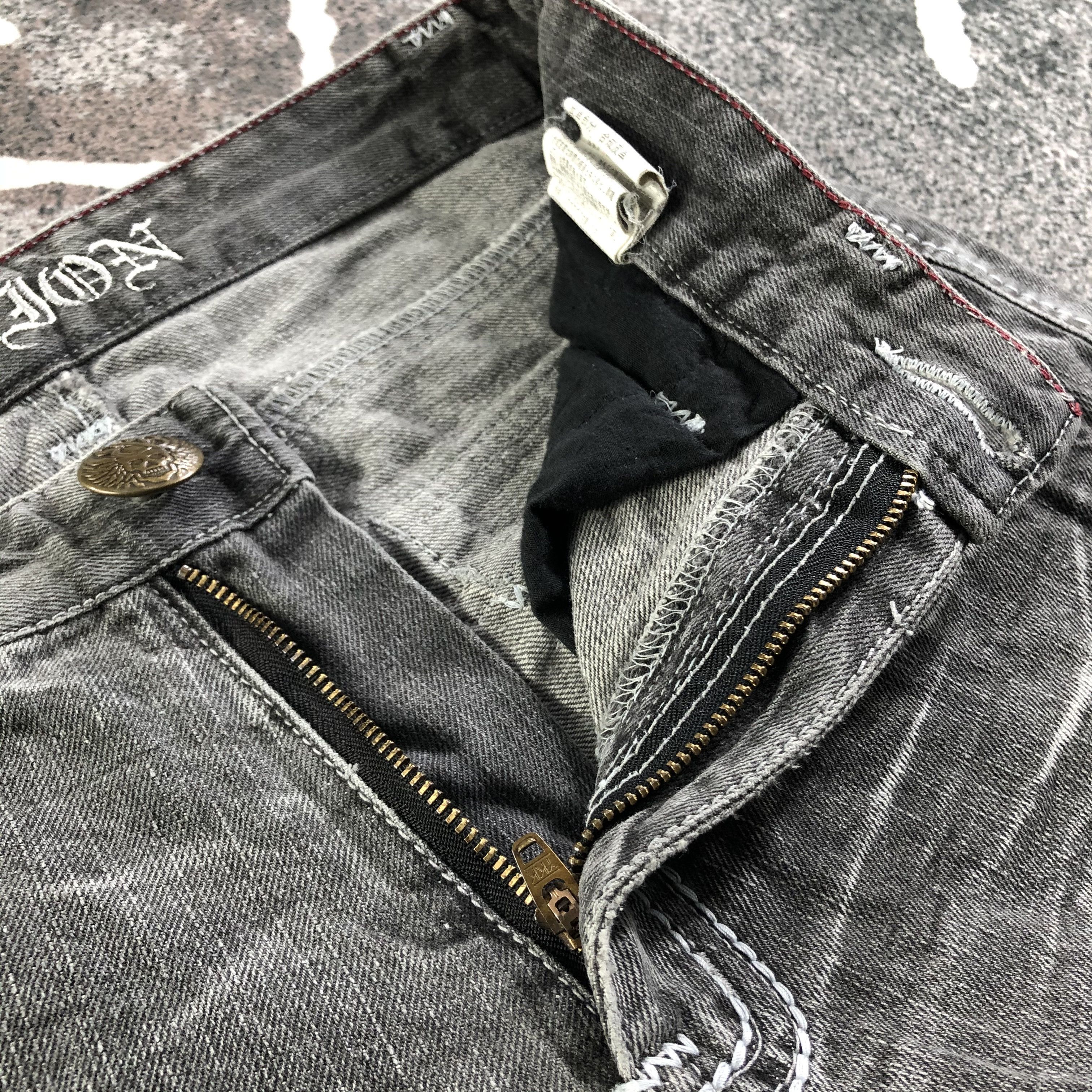 Japanese Brand Distress Japanese Brand Jeans Faded Gray Denim KJ2225 Size US 30 / EU 46 - 8 Thumbnail