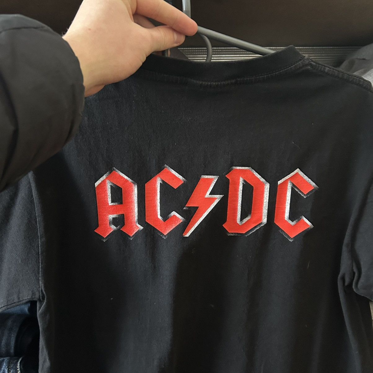 Band Tees Vintage AC/DC Maximum Rock And Roll overprinted tee size S Size US S / EU 44-46 / 1 - 7 Thumbnail