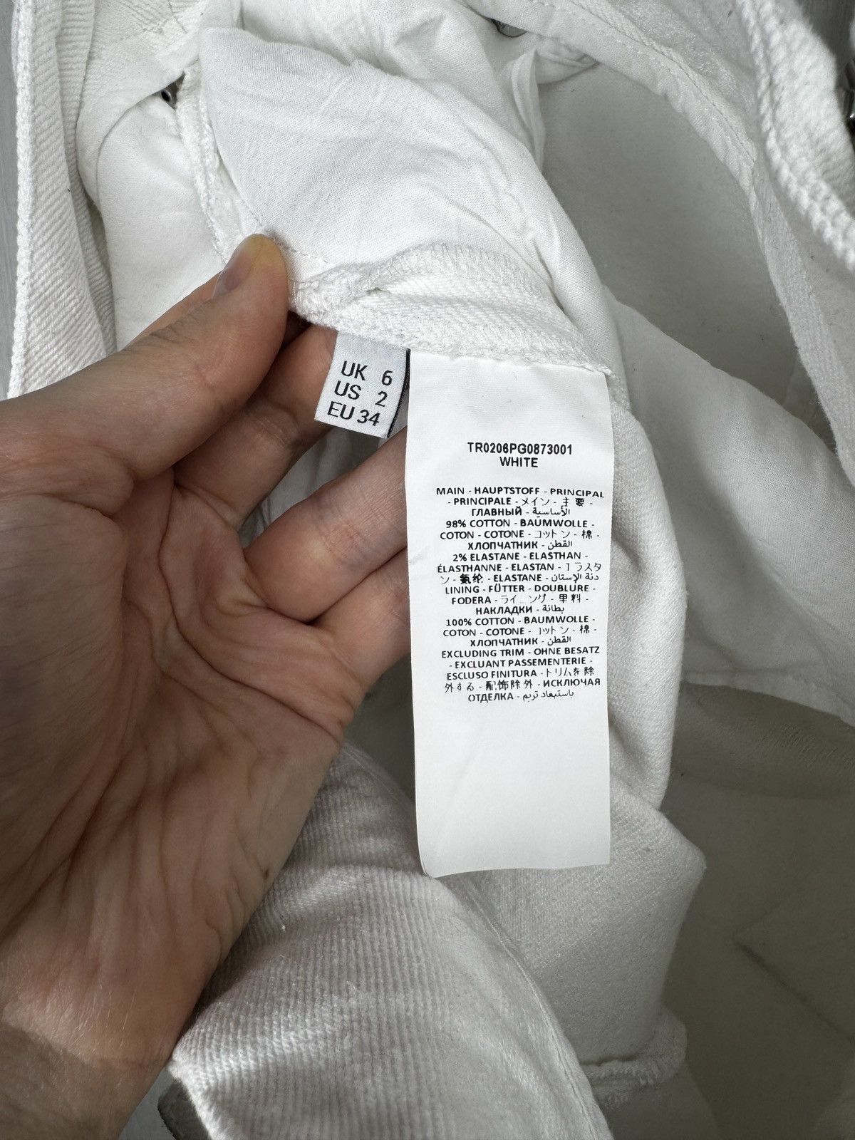 JW Anderson JW Anderson white straight wide leg denim jeans pants rare Size 26" / US 2 / IT 38 - 11 Thumbnail