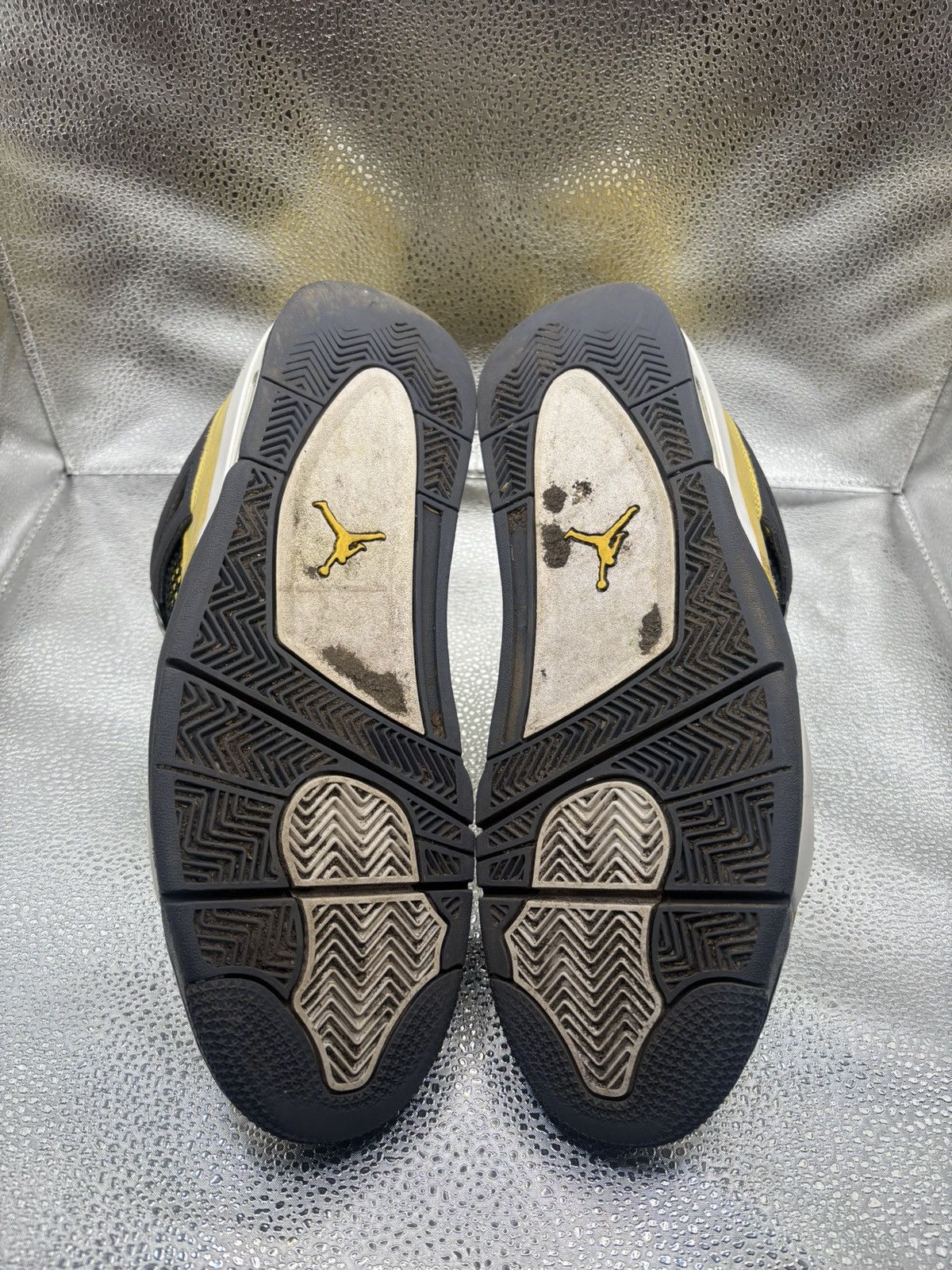 Jordan Brand Air Jordan 4 lighting Size US 11.5 / EU 44-45 - 3 Thumbnail
