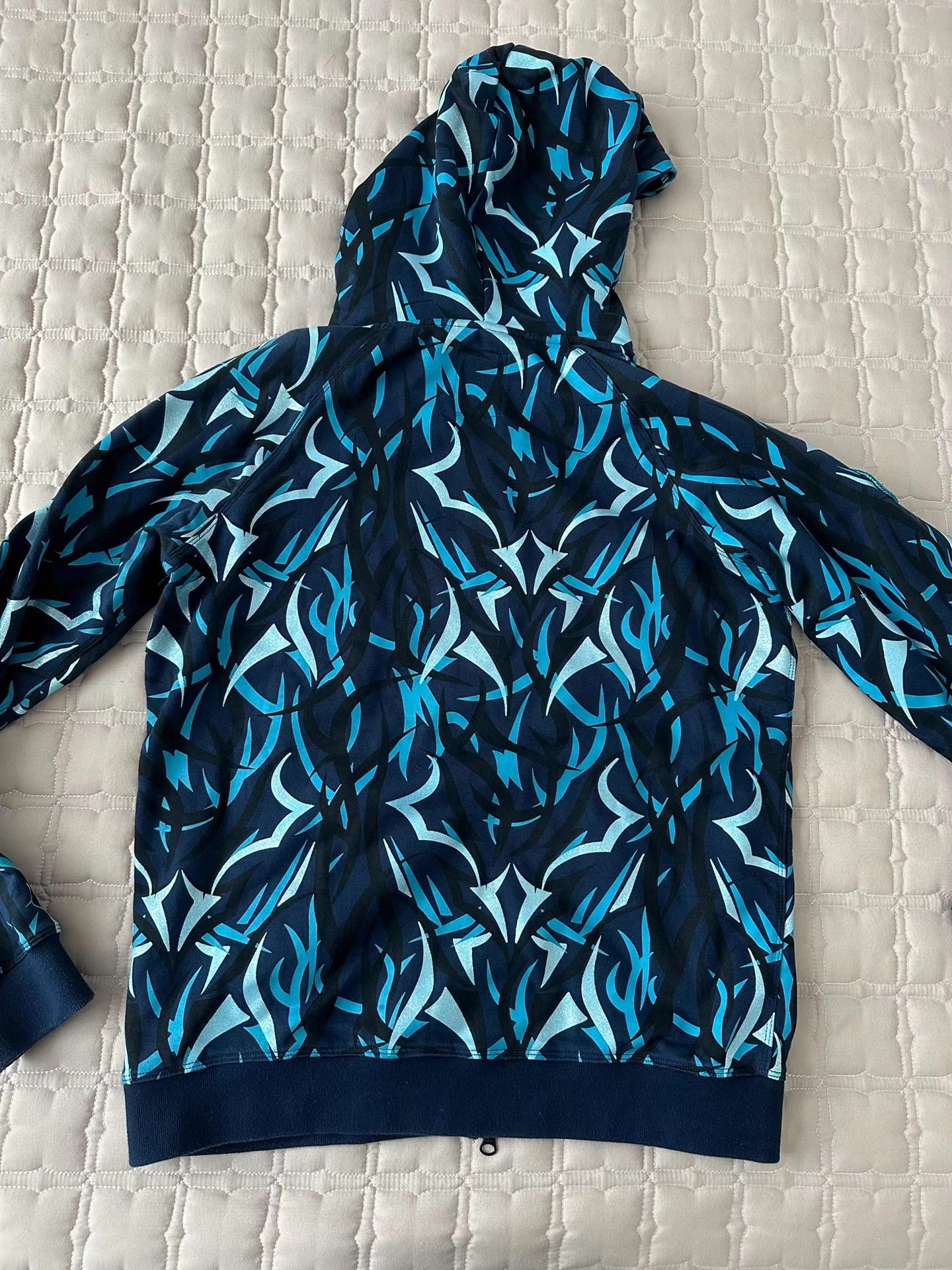 CLOT CLOT Edison Chen Blue Thorns Glitter Jacket Hoodie Size US S / EU 44-46 / 1 - 5 Thumbnail