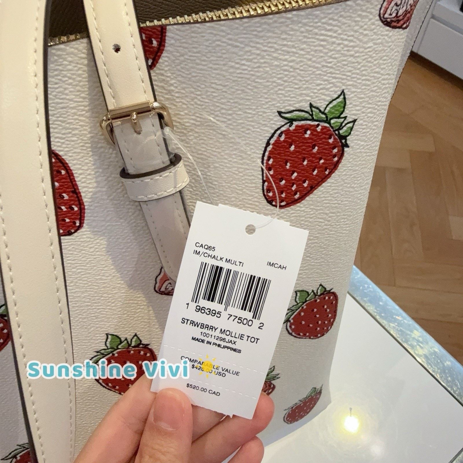 Coach NWT Coach Mollie Tote Bag With Strawberry CAQ65 Gold/Chalk Size ONE SIZE - 4 Thumbnail
