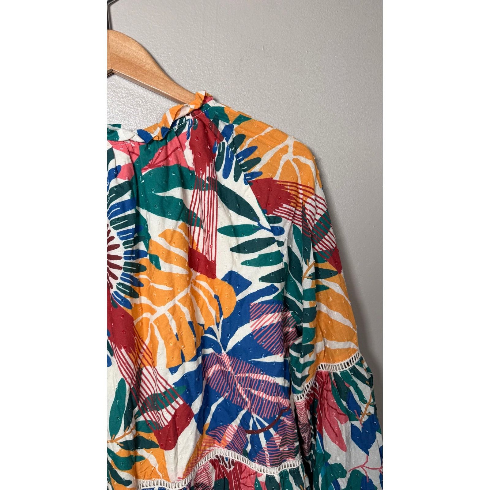 Farm Rio Farm Rio Off White Macaw Mini Dress size M Size M / US 6-8 / IT 42-44 - 11 Thumbnail