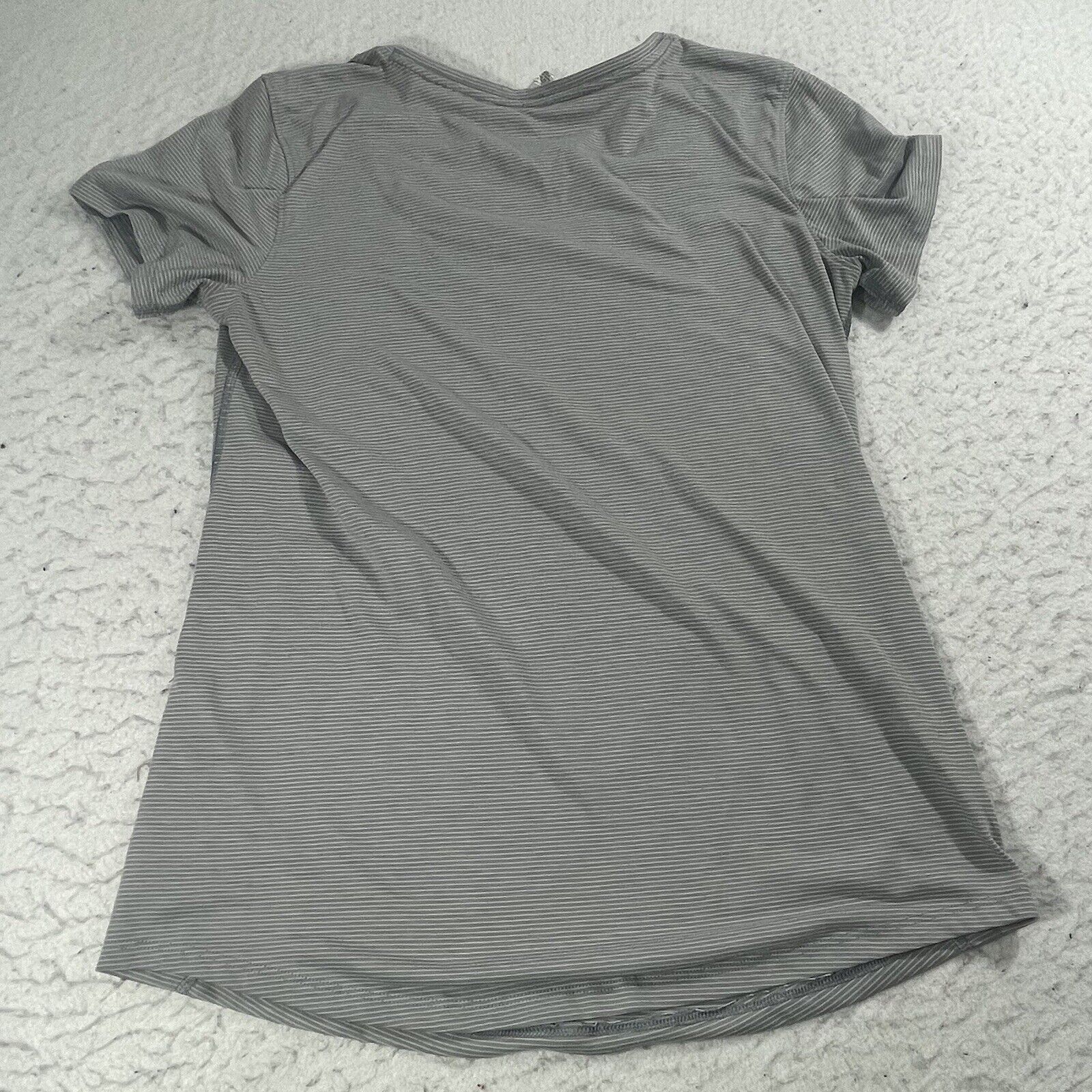 Under Armour Under Armour Size Small Gray Short Sleeve Athleisure T-Shirt Size S / US 4 / IT 40 - 6 Thumbnail