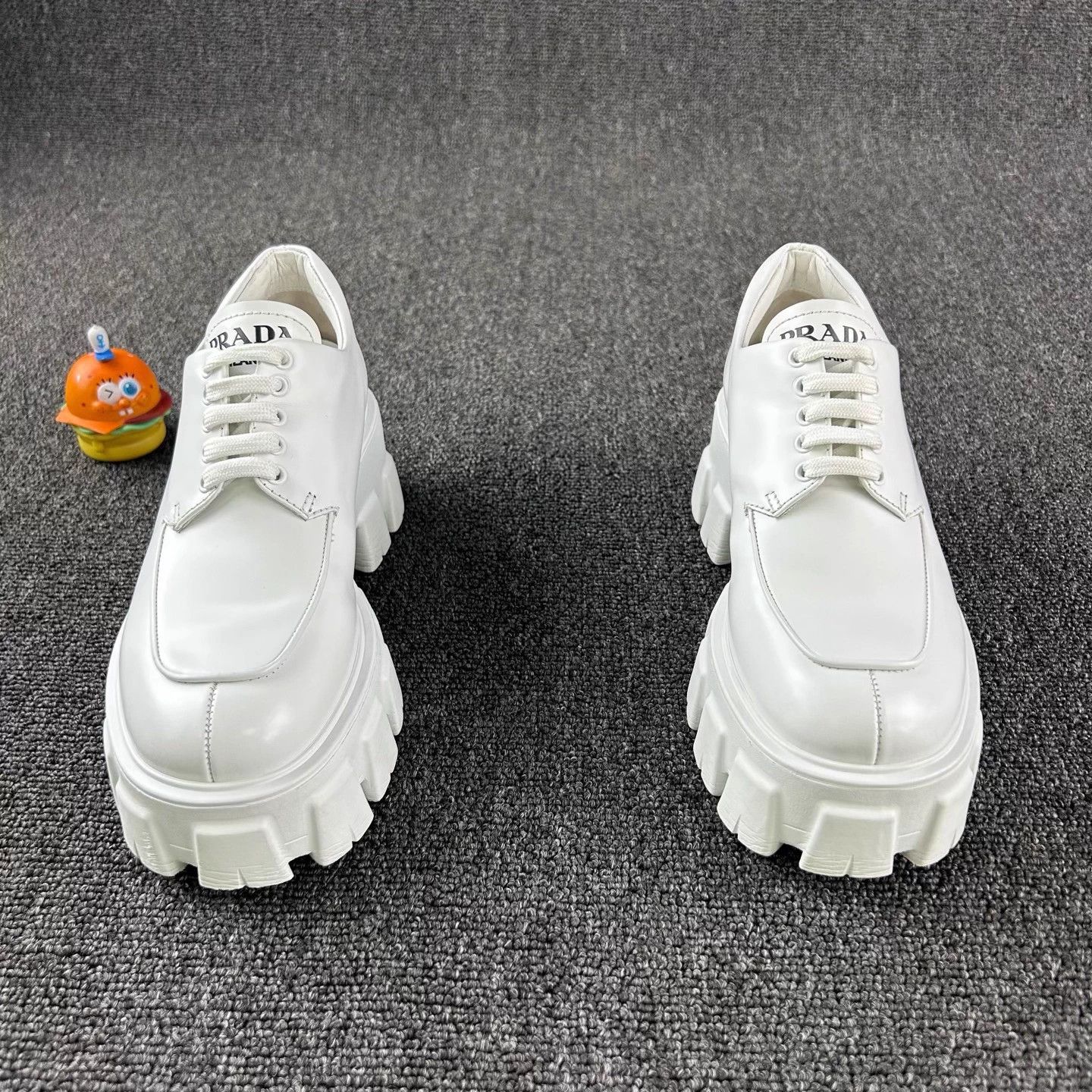 Prada Prada White Platform Shoes EU 35 Size US 4 / IT 34 - 2 Thumbnail