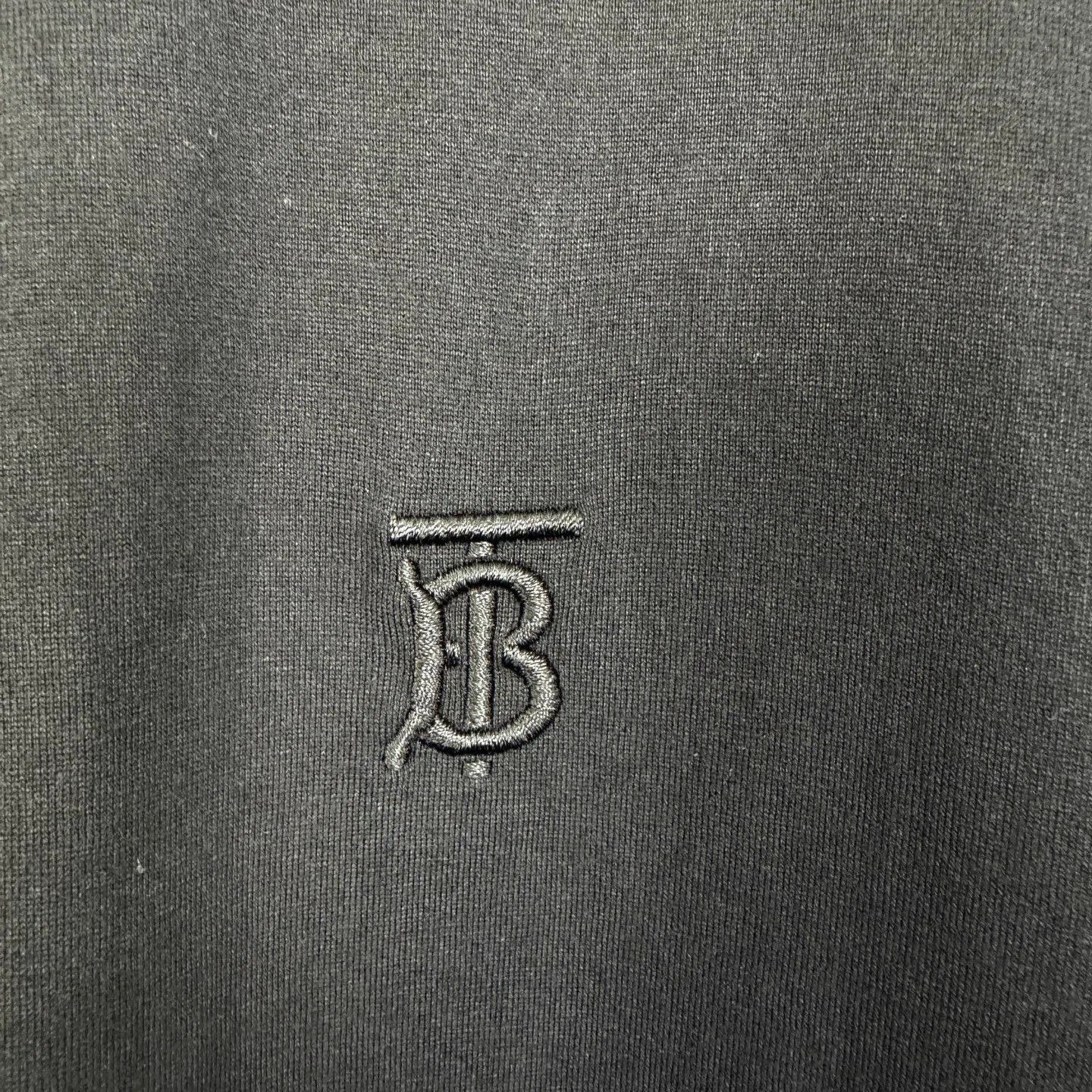 Burberry Burberry Embroidered Logo Short Sleeve T-shirt. Size XXS / US 00 / IT 34 - 5 Thumbnail