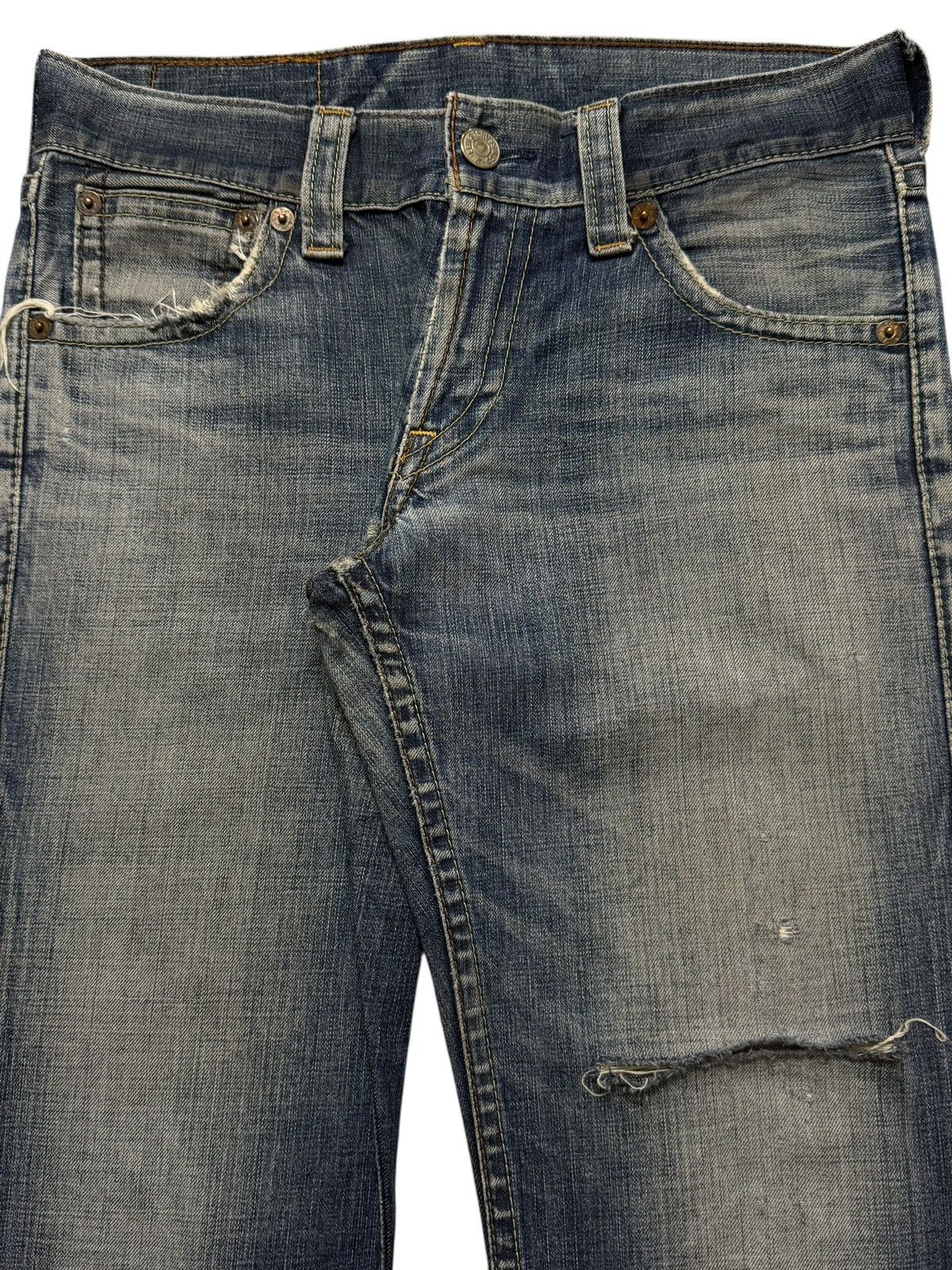 Levi's Vintage 90s Levis 507 Faded Wash Distressed Wide Leg Bootcut Size US 32 / EU 48 - 3 Thumbnail