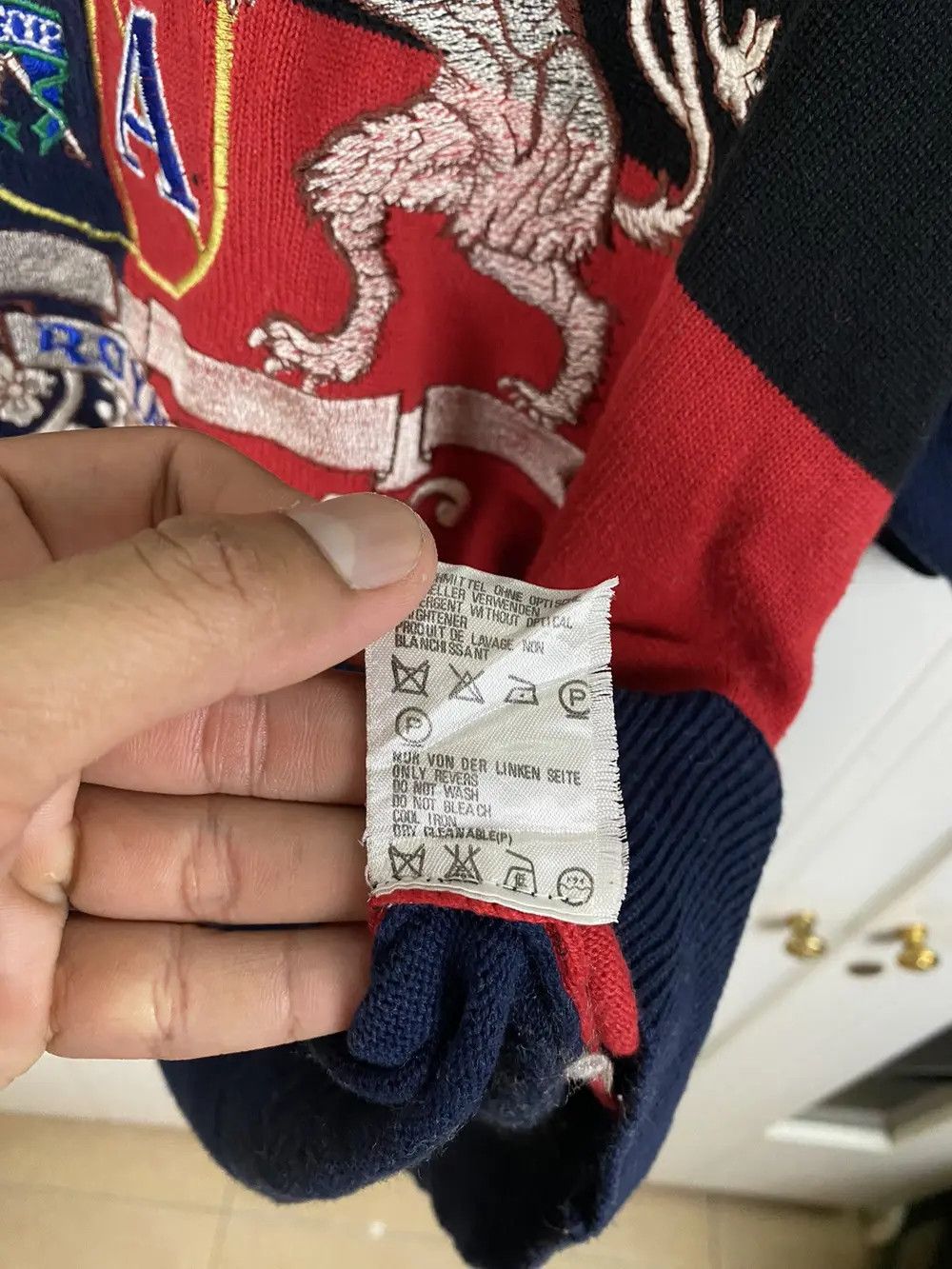 Japanese Brand × Vintage Vintage Knitwear Big Logo Size US L / EU 52-54 / 3 - 8 Thumbnail