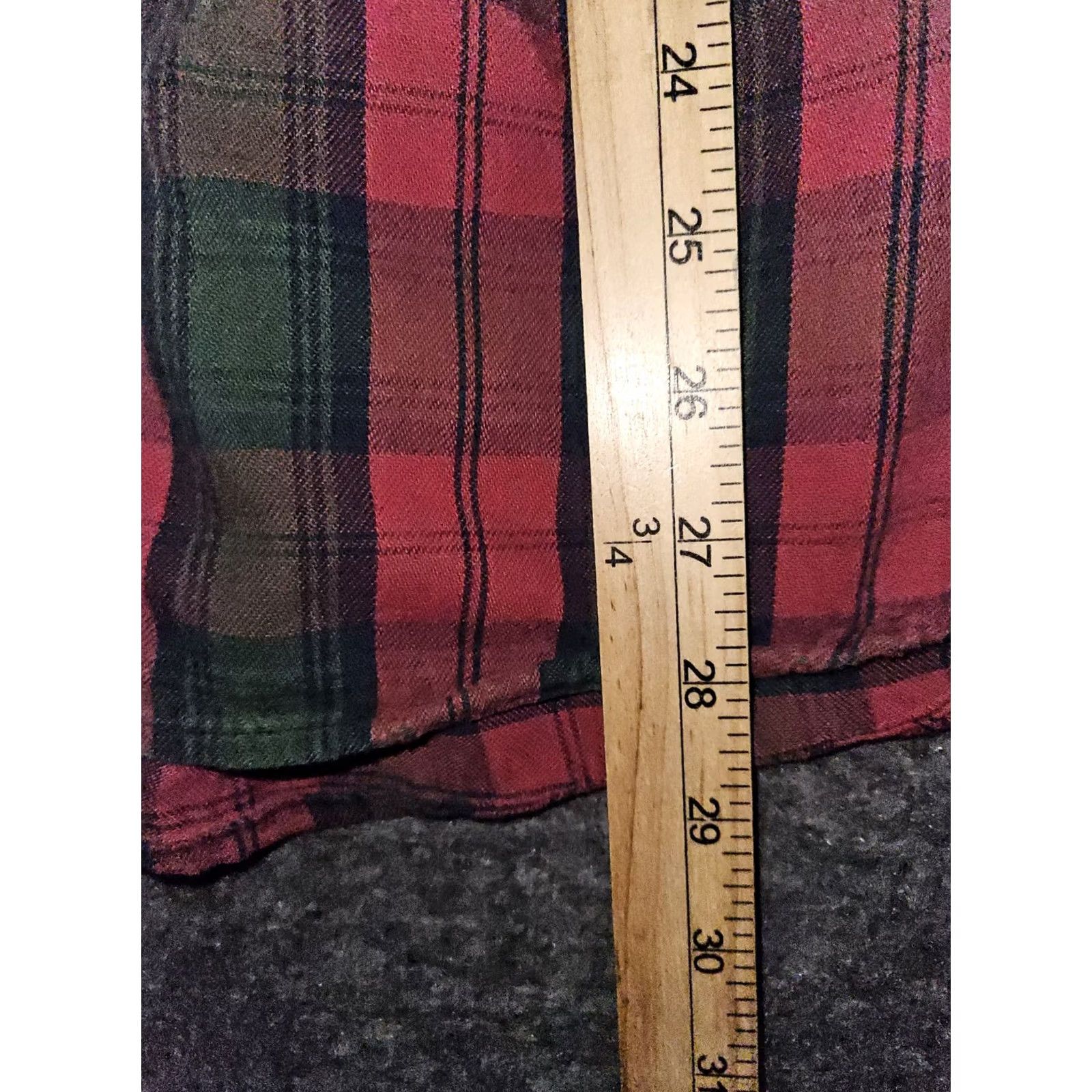 Vintage VINTAGE L.L. Bean Button-Down Shirt Men's L Plaid Red 80s Distressed Pockets Flannel Cotton Lumberjack Shirt Size US L / EU 52-54 / 3 - 4 Thumbnail