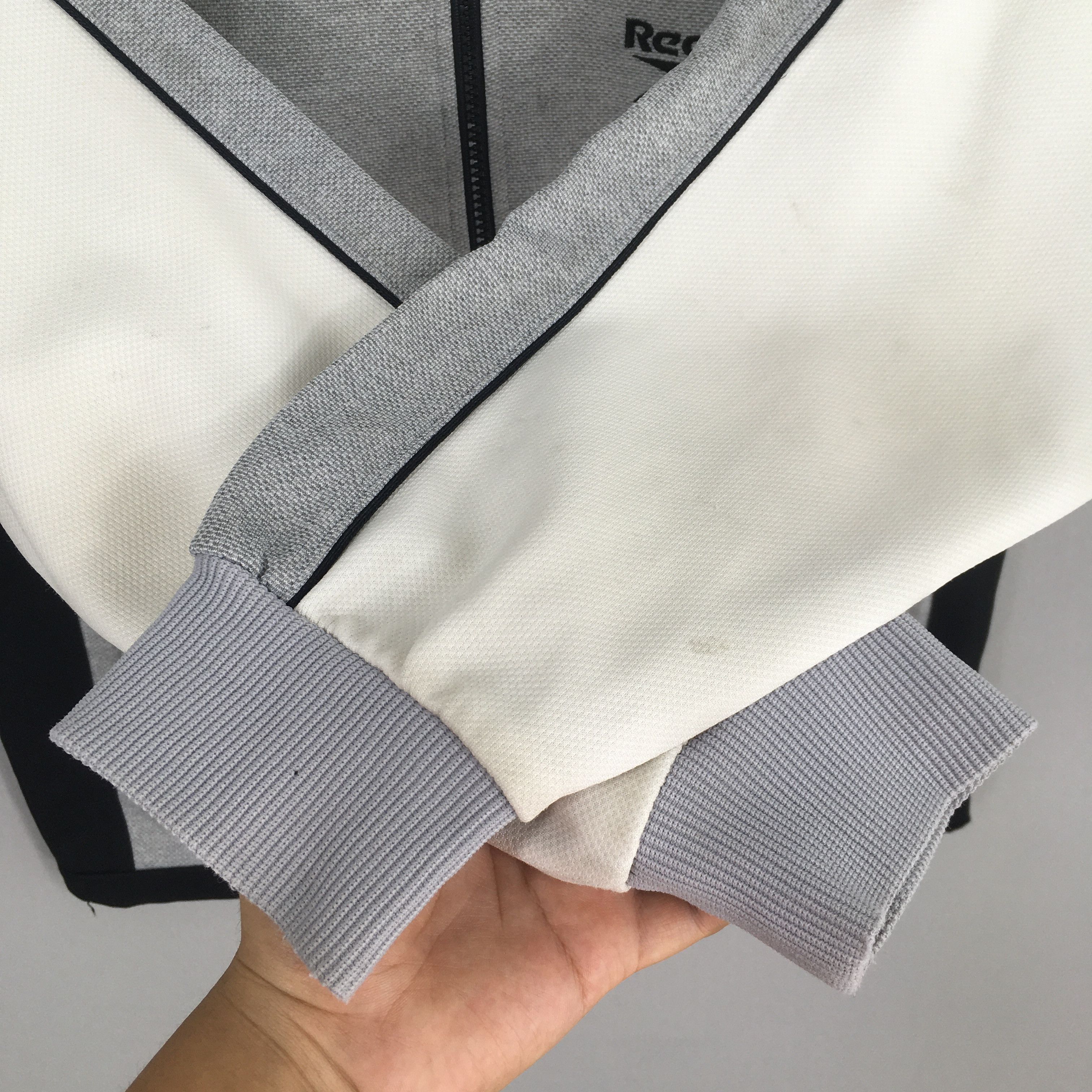 Reebok Vintage 90s Reebok Sports Windbreaker Gray Jacket Medium Size US M / EU 48-50 / 2 - 4 Thumbnail