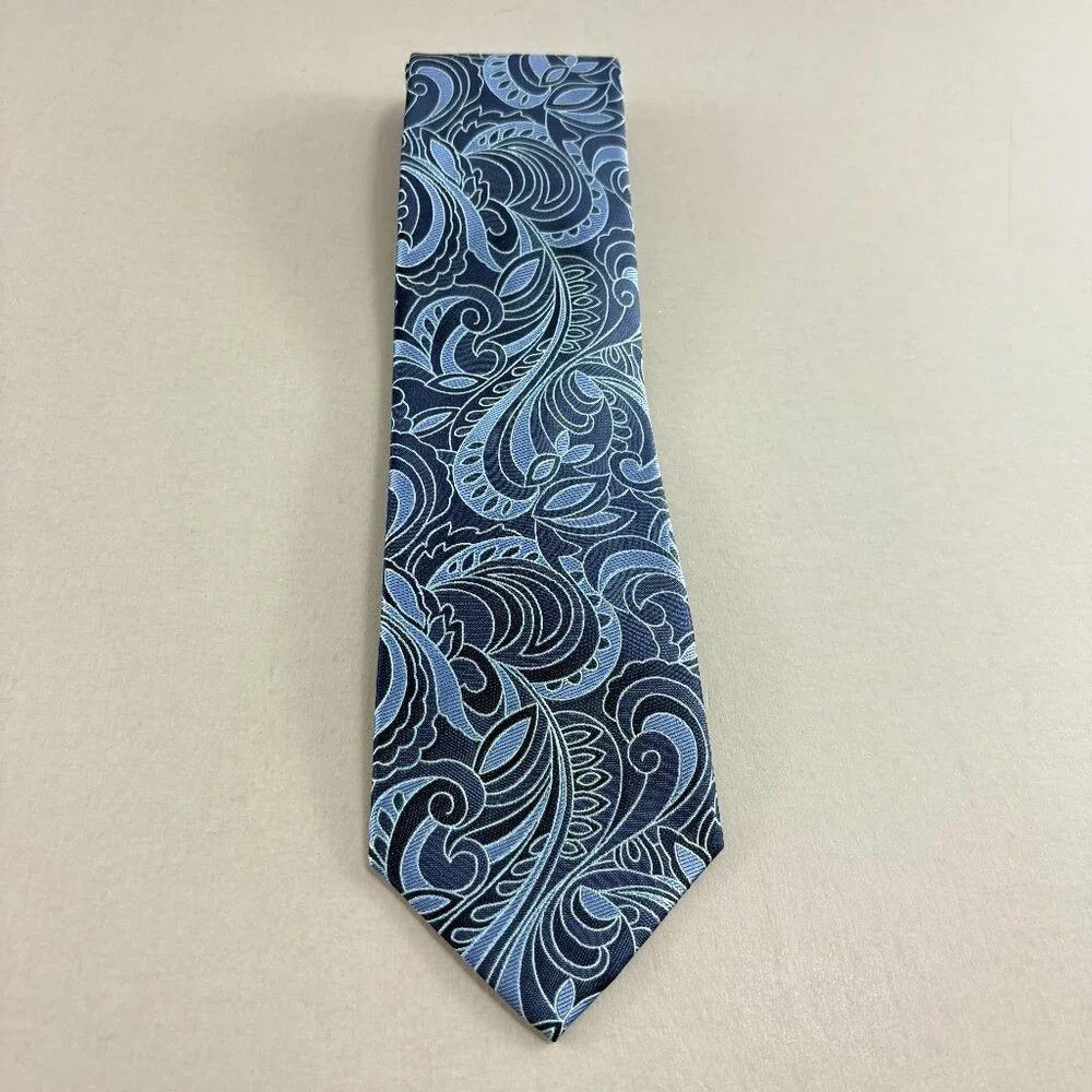 Van Heusen Van Heusen Navy Blue Paisley Men's Tie 3 1/2' x 60" Size ONE SIZE - 1 Thumbnail