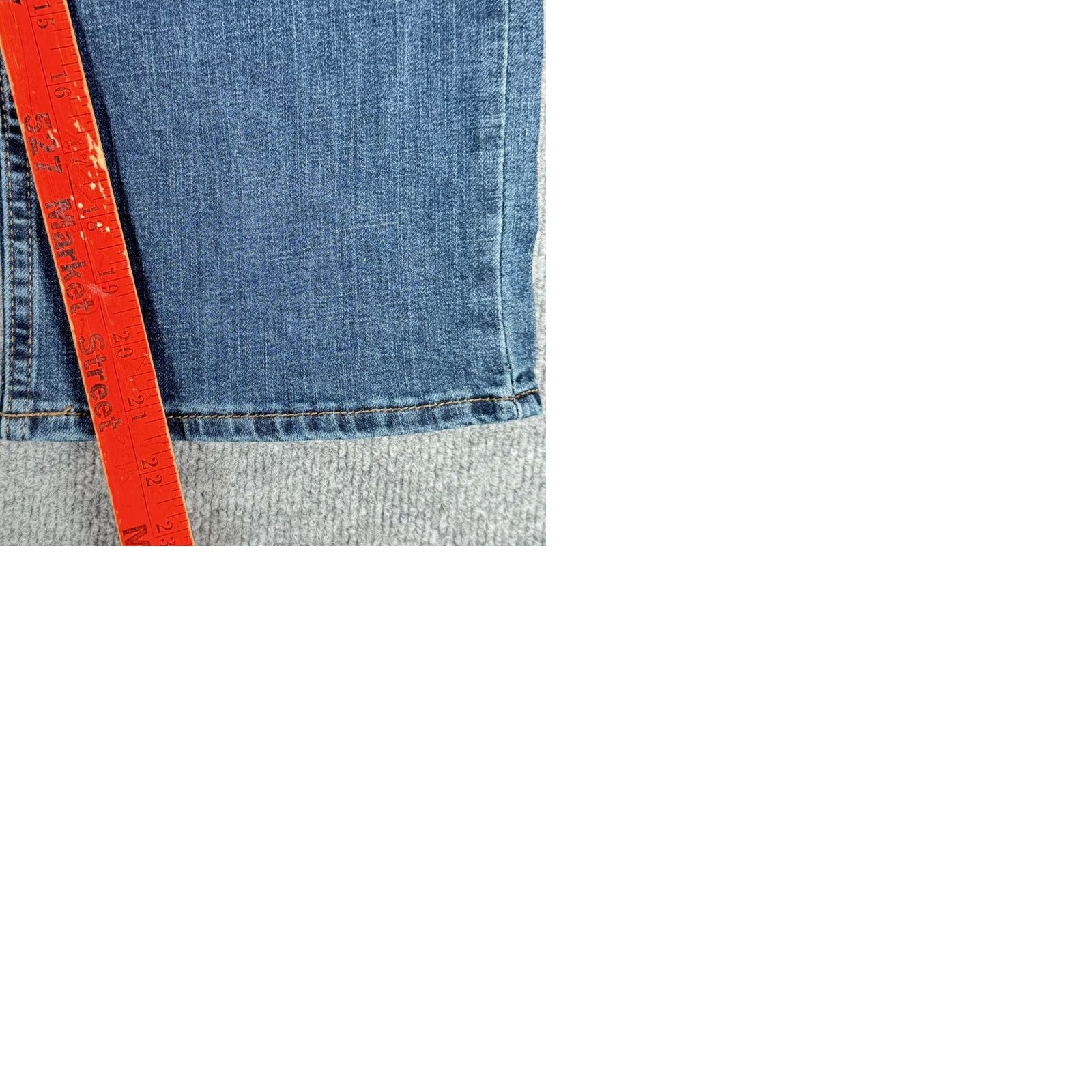 Lee VINTAGE Lee 18M Capri Jeans Damen? 18M Mid Rise Stormy Lines Denim Capris Jeans Womens Str... Size 40" / US 18 - 9 Thumbnail