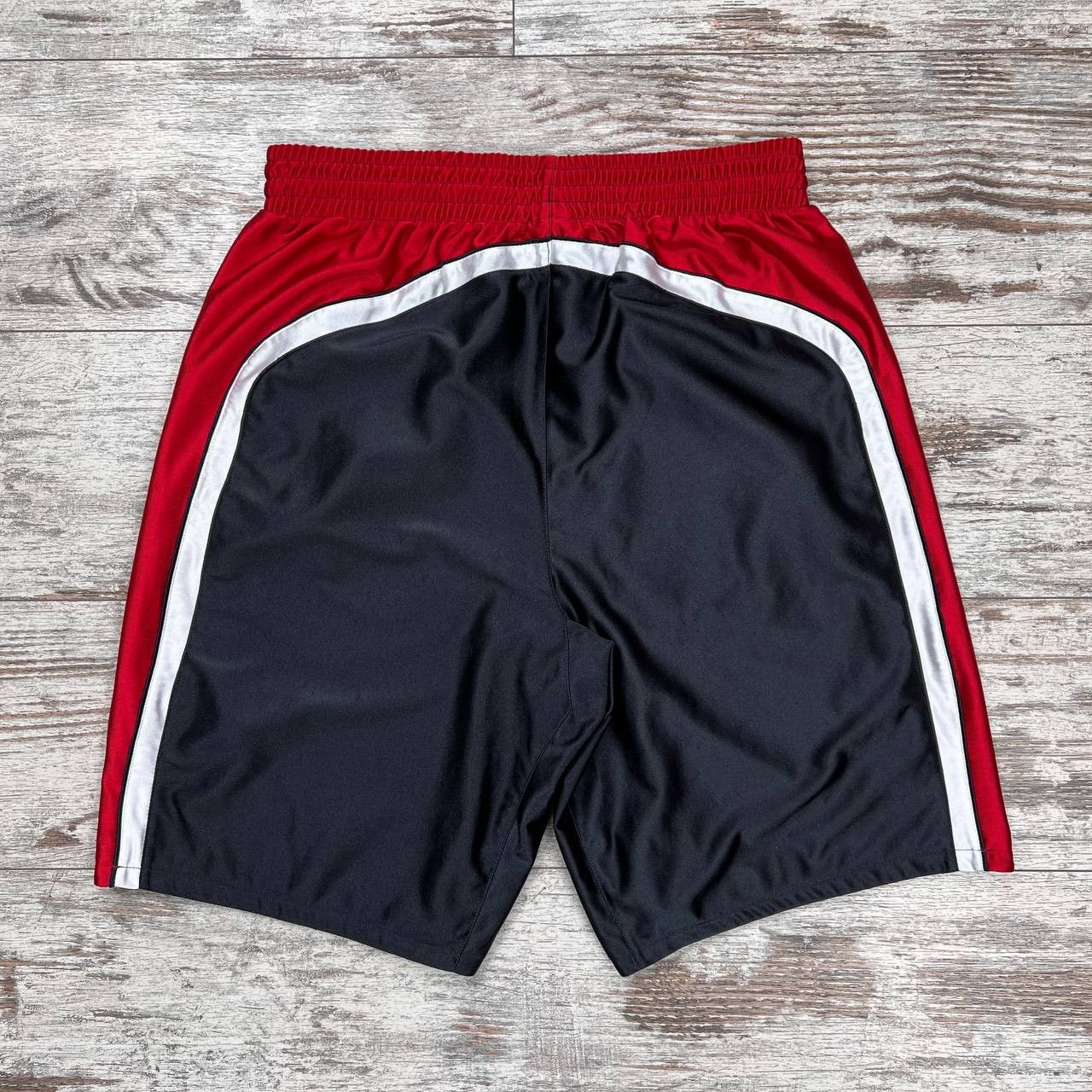 Nike × Vintage Nike Vintage Shorts Size US 36 / EU 52 - 4 Thumbnail