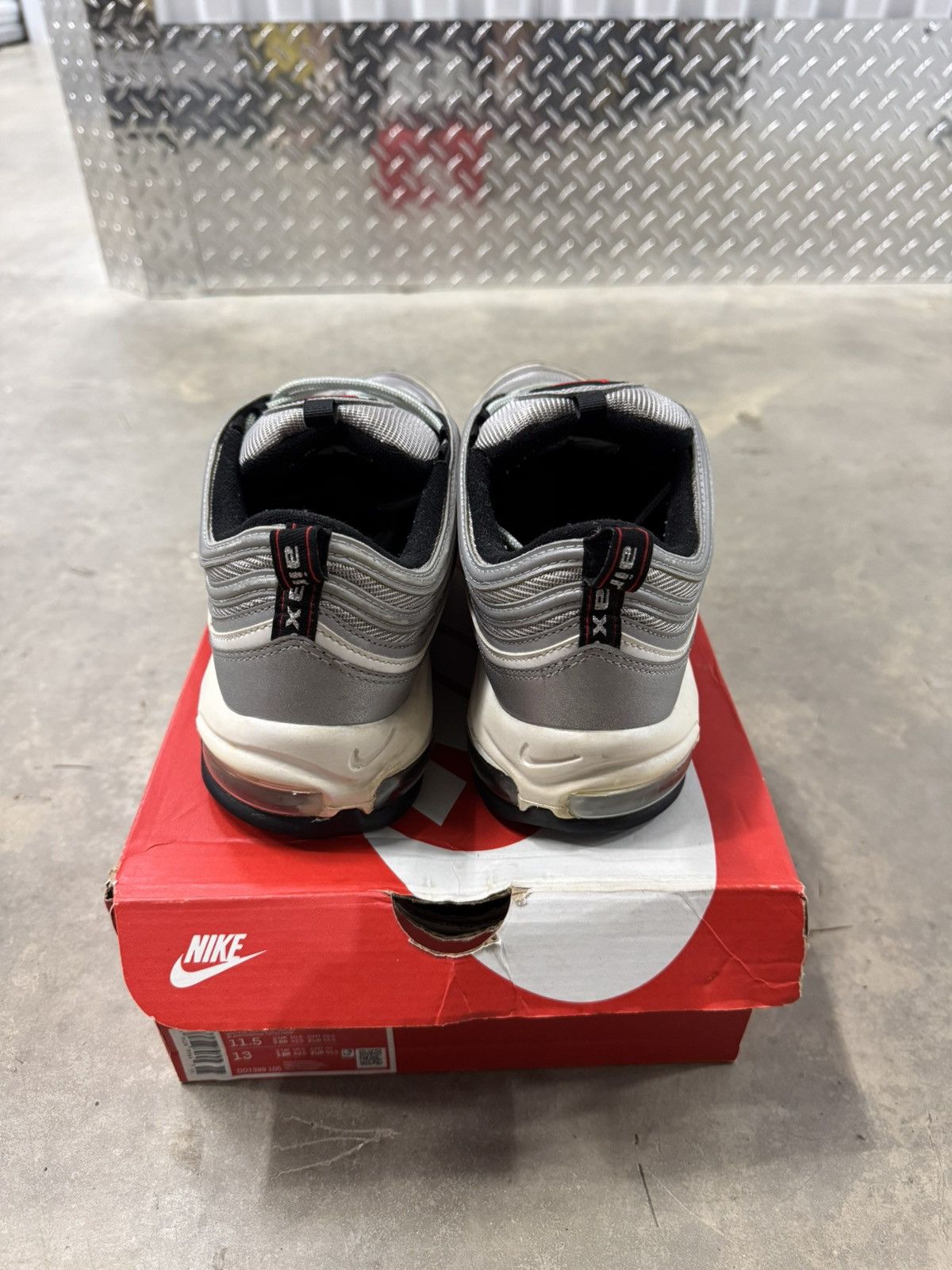 Nike Nike Air Max 97 OG Silver Bullet 2022 Size 12 Size US 12 / EU 45 - 5 Thumbnail