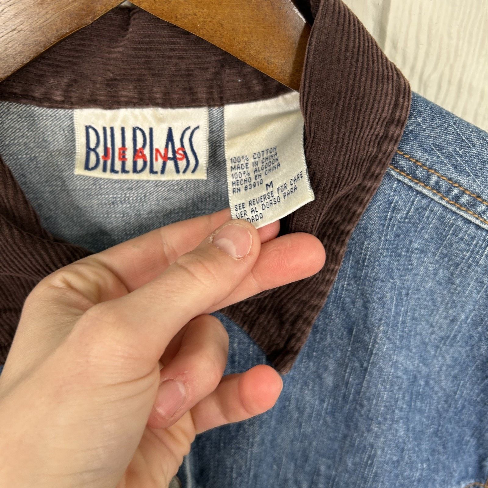 Bill Blass Vintage 90s Bill Blass Button Chore Style Jean Jacket Medium Size US M / EU 48-50 / 2 - 7 Thumbnail