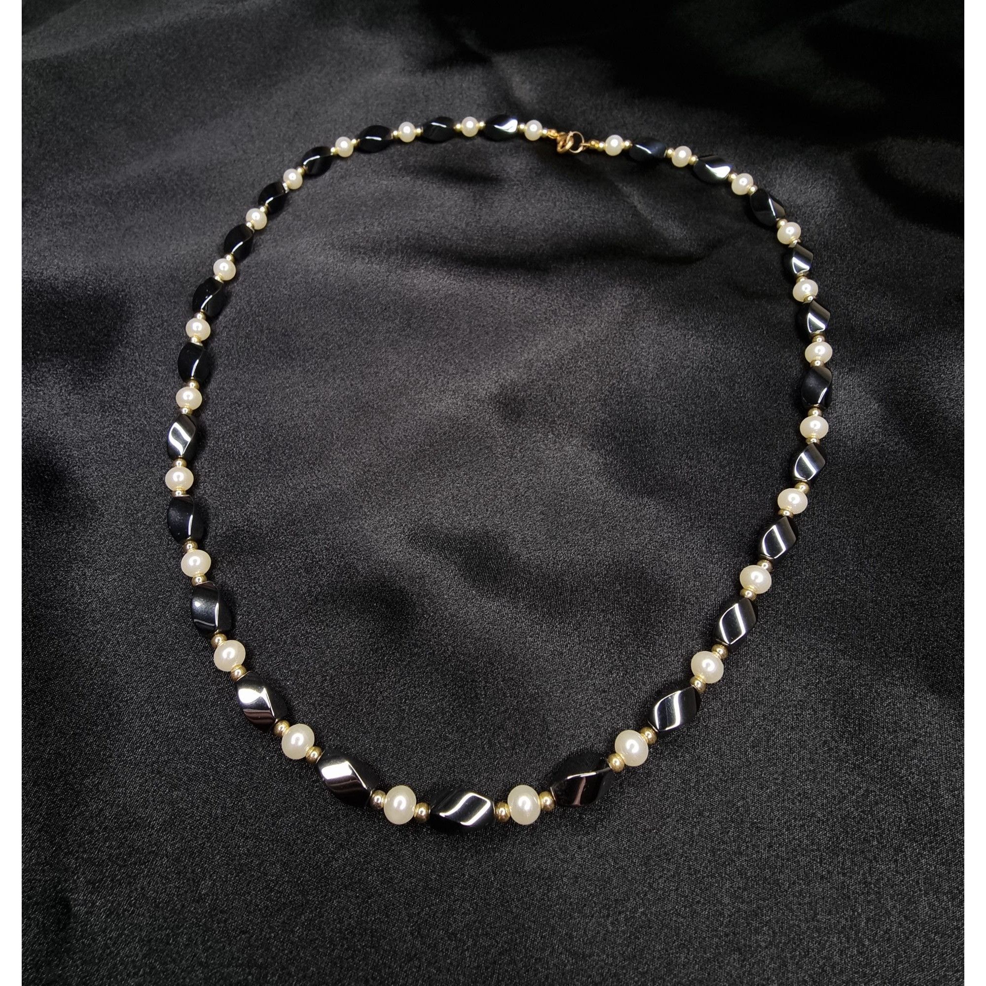 Vintage Hematite & Faux Pearl Necklace With Gold-Tone Accents Size ONE SIZE - 2 Thumbnail