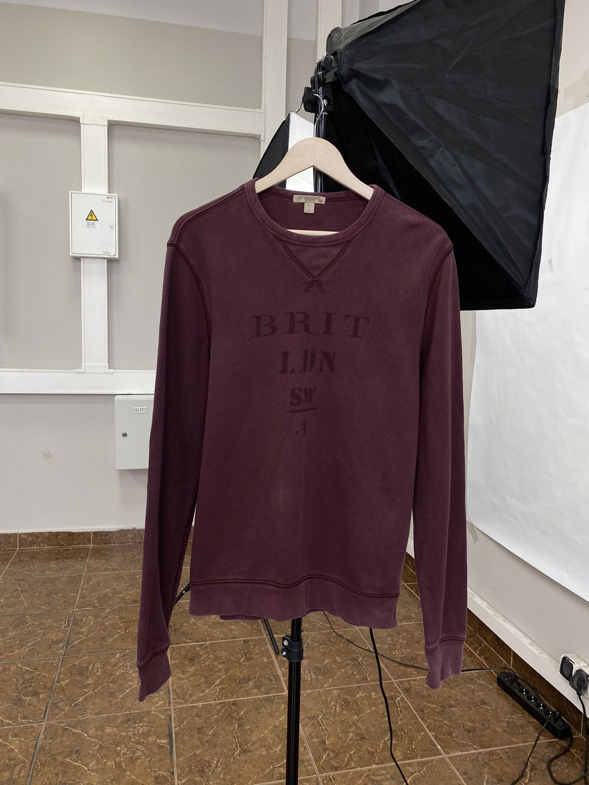 Burberry 🇬🇧 Burberry Brit London Sweatshirt Rare Retro Y2K Hype Size US M / EU 48-50 / 2 - 1 Thumbnail