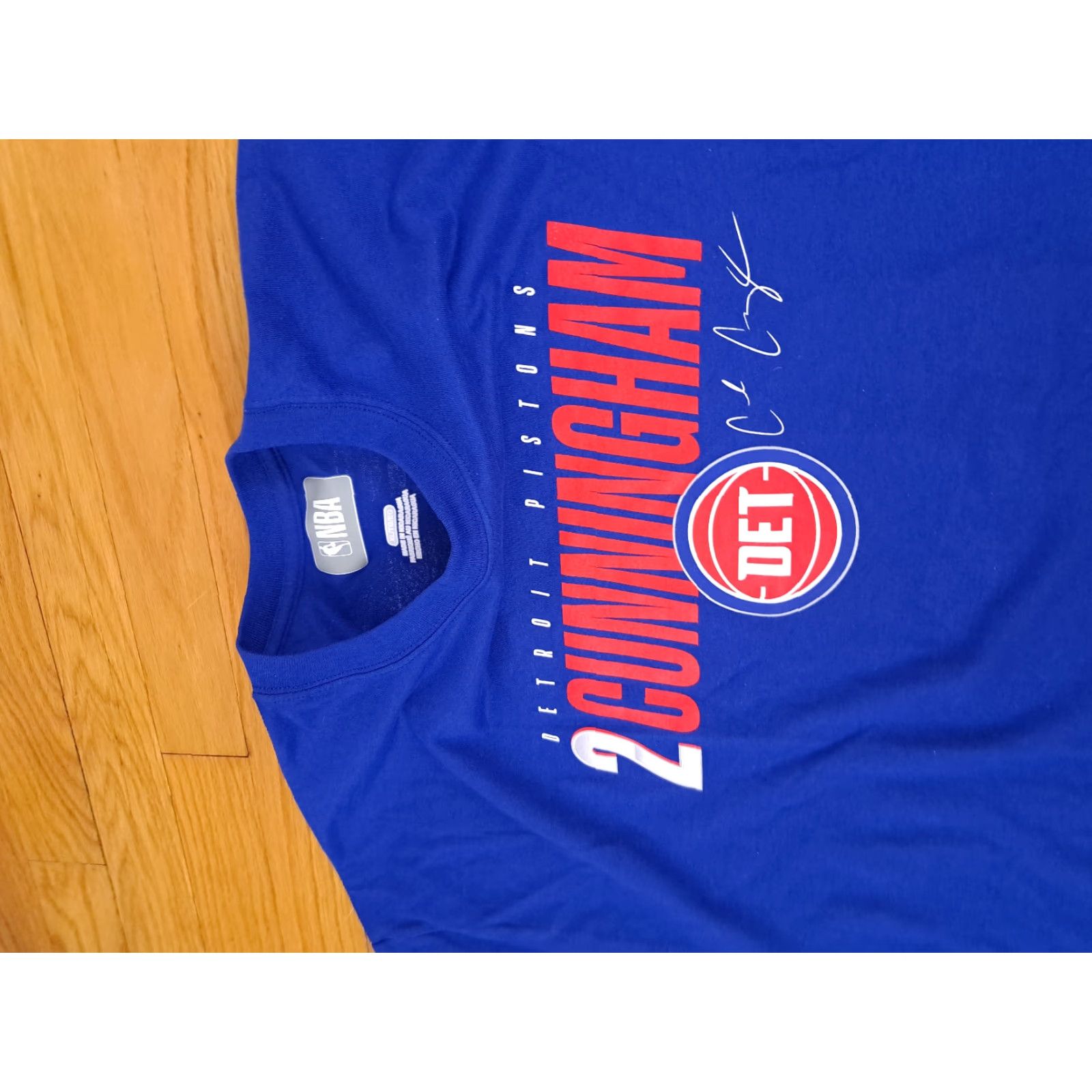 NBA Cade Cunningham Detroit Pistons NBA Printed T-Shirt XL Unisex Adults NWT Multicolor Sports Jersey Shirt Size US XL / EU 56 / 4 - 5 Thumbnail