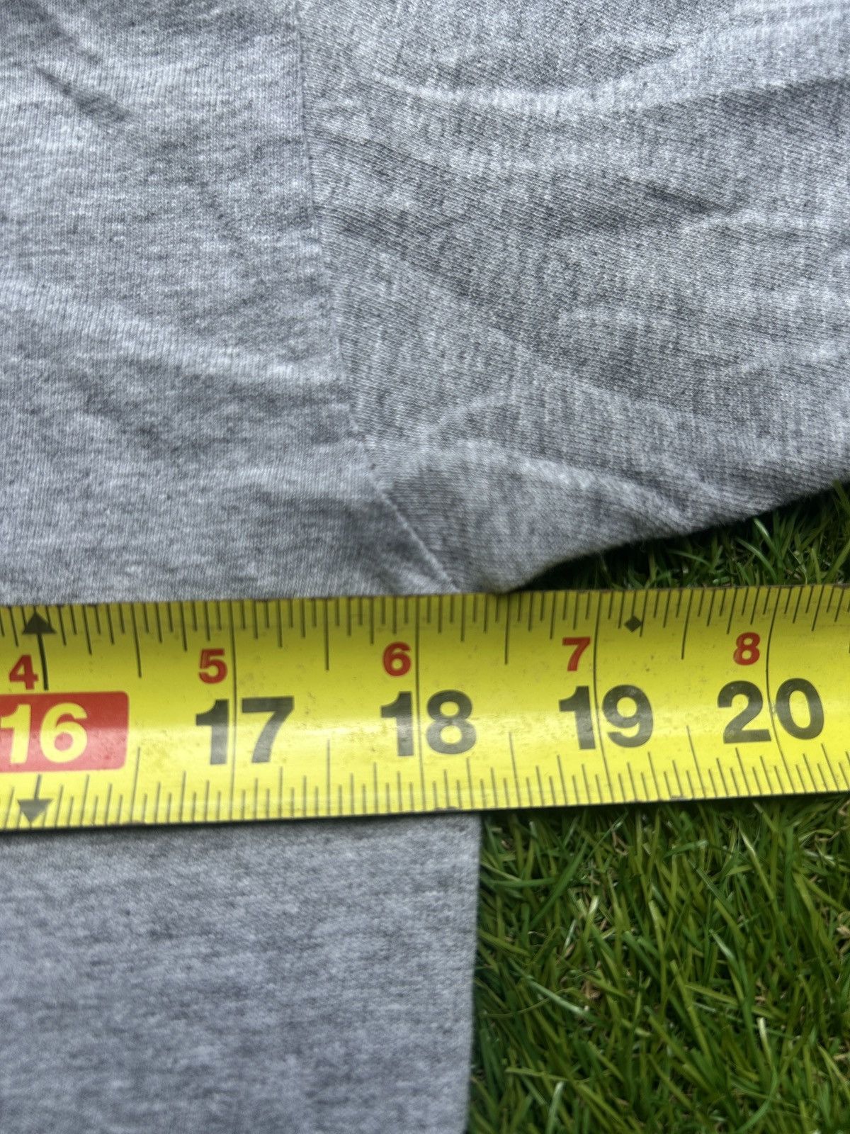 Vintage Vintage Virginia Tech Track & Field T-Shirt Size US S / EU 44-46 / 1 - 6 Thumbnail
