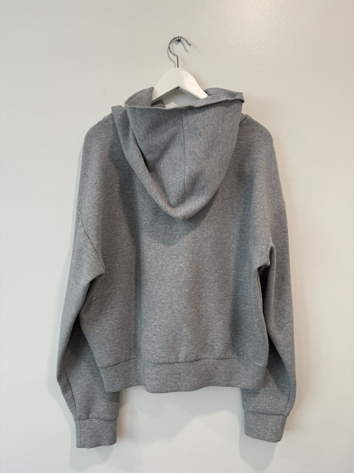 Other Basic Essential Cropped Zip Hoodie Grey Size Large Size US L / EU 52-54 / 3 - 2 Thumbnail