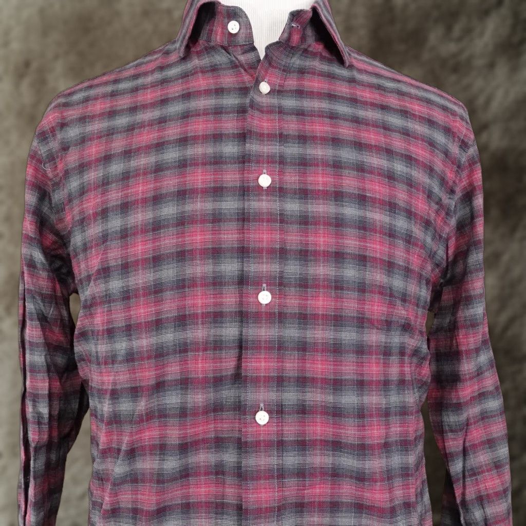 Vintage VINTAGE Thomas Dean Shirt Men Large Red Gray Plaid Button-Up Casual Stretch Cotton Size US L / EU 52-54 / 3 - 1 Thumbnail