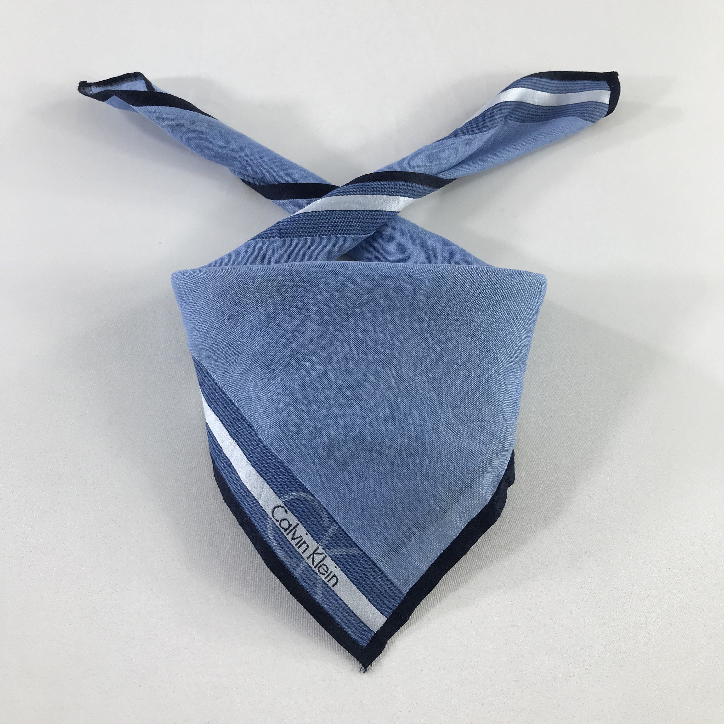 Calvin Klein × Vintage Calvin Klein Bandana / Handkerchief / Neckerchief - S984 Size ONE SIZE - 3 Thumbnail