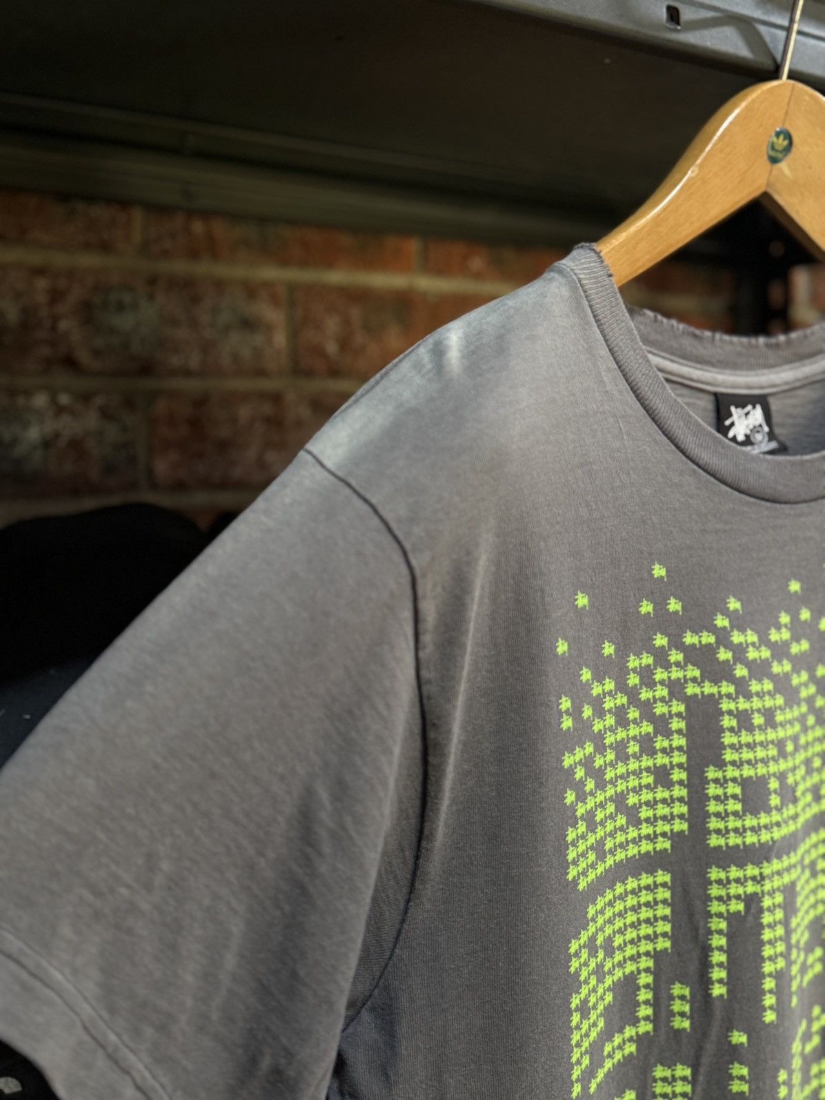 Stussy Thrashed Vintage Stussy Mini Green Logo Sun Faded Tee Size US M / EU 48-50 / 2 - 5 Thumbnail