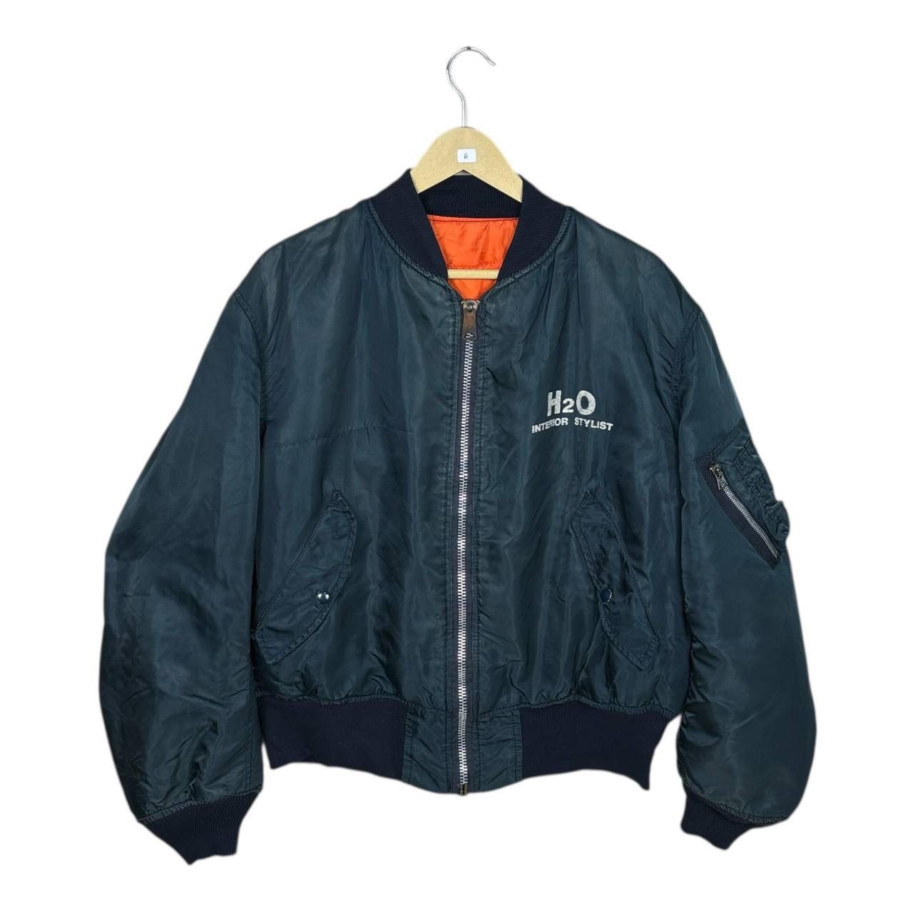 Alpha Industries Vintage Alpha Industries MA-1 Flight Jacket Large USA Made Size US L / EU 52-54 / 3 - 1 Thumbnail